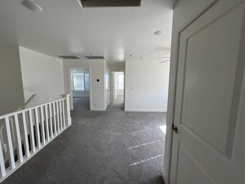 DESERT COLOR COMM - Residential