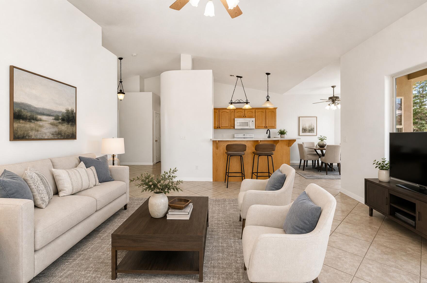 BLOOMINGTON HILLS - Residential