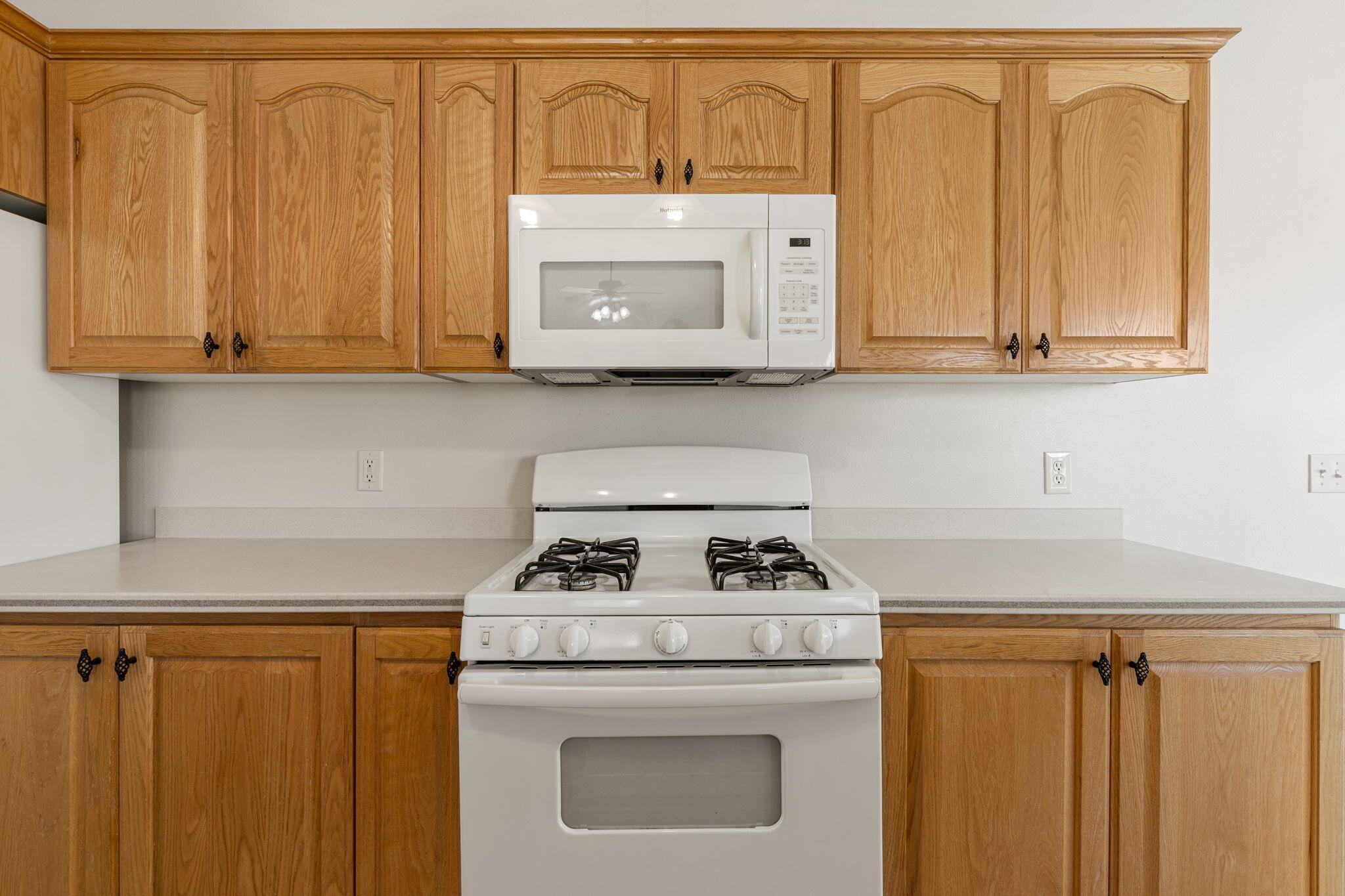 BLOOMINGTON HILLS - Residential