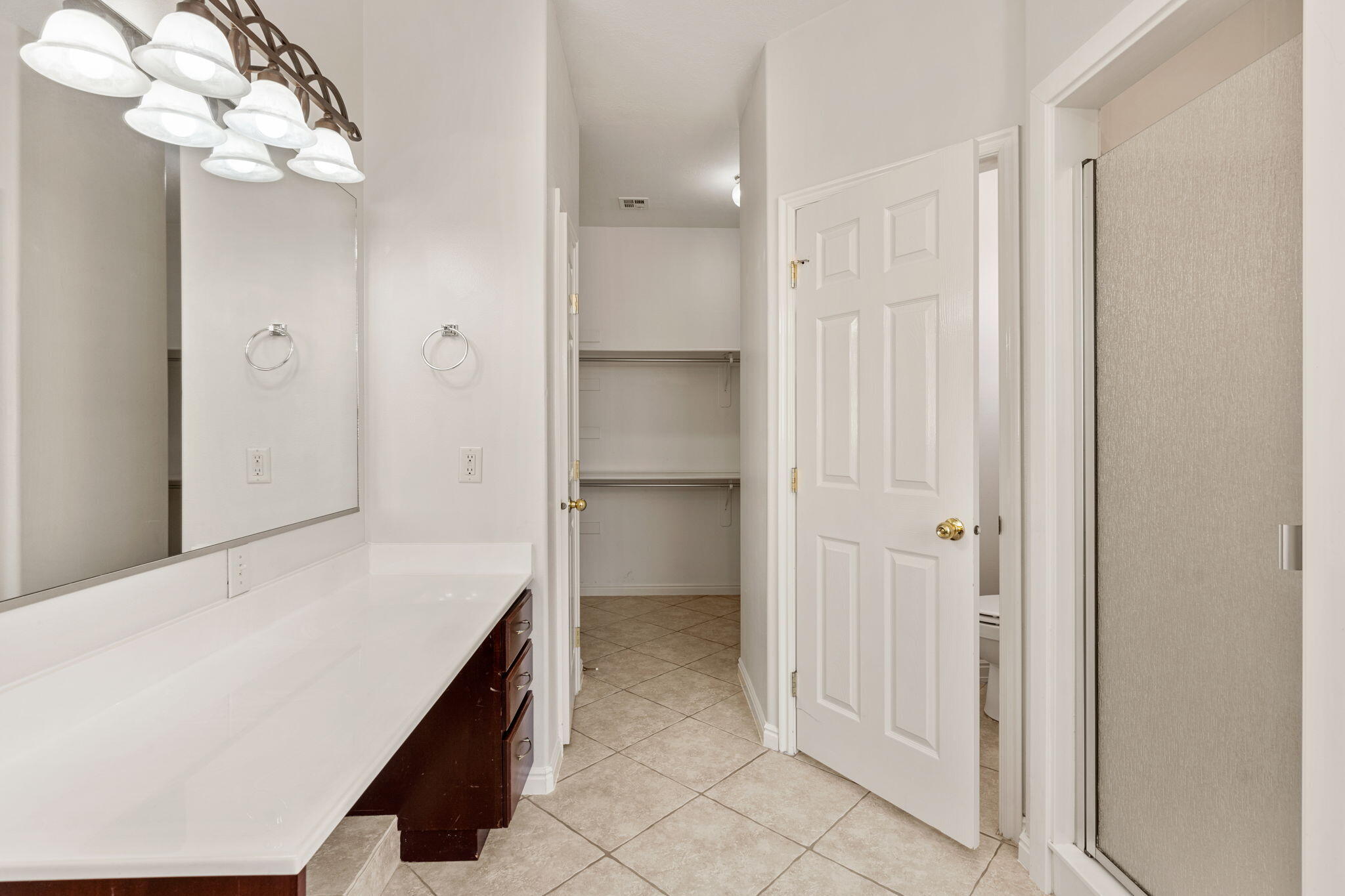 BLOOMINGTON HILLS - Residential