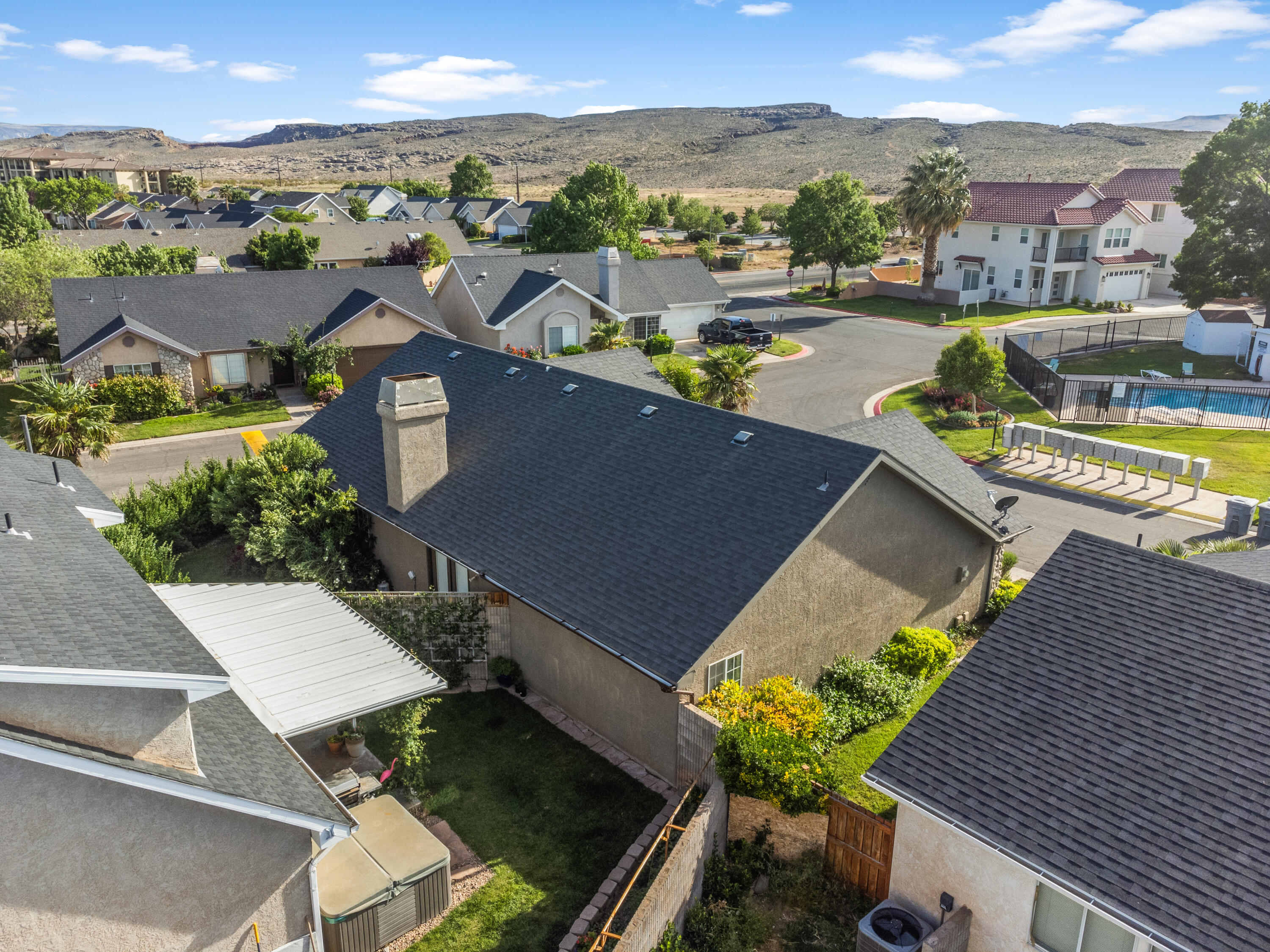 COTTAGES NORTH - Residential