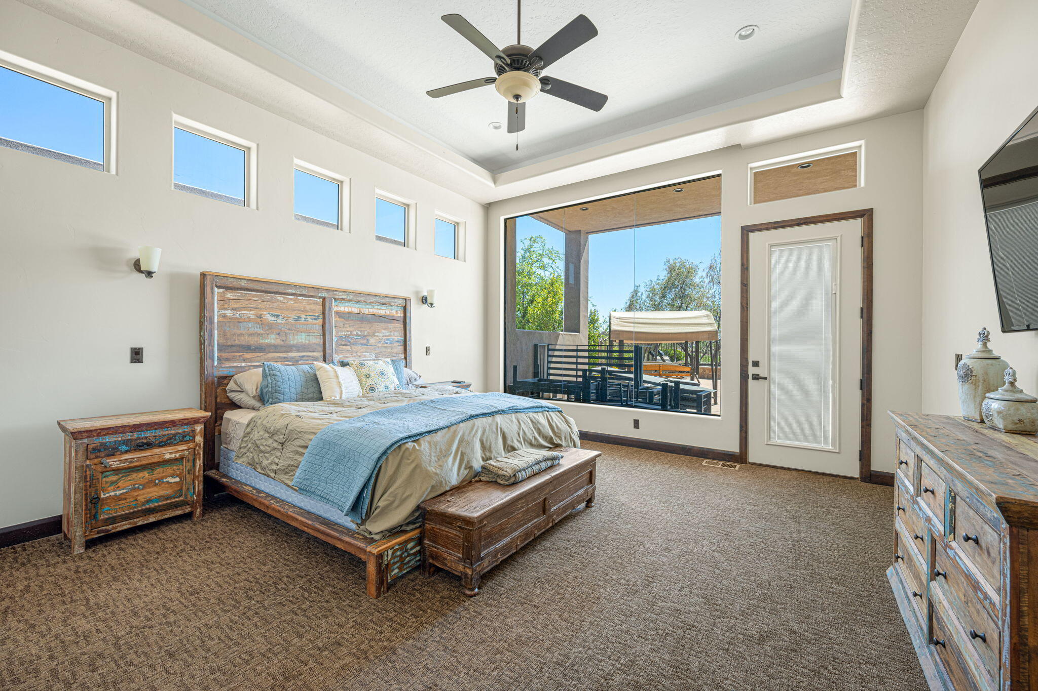 LEDGES OF ST GEORGE - Residential