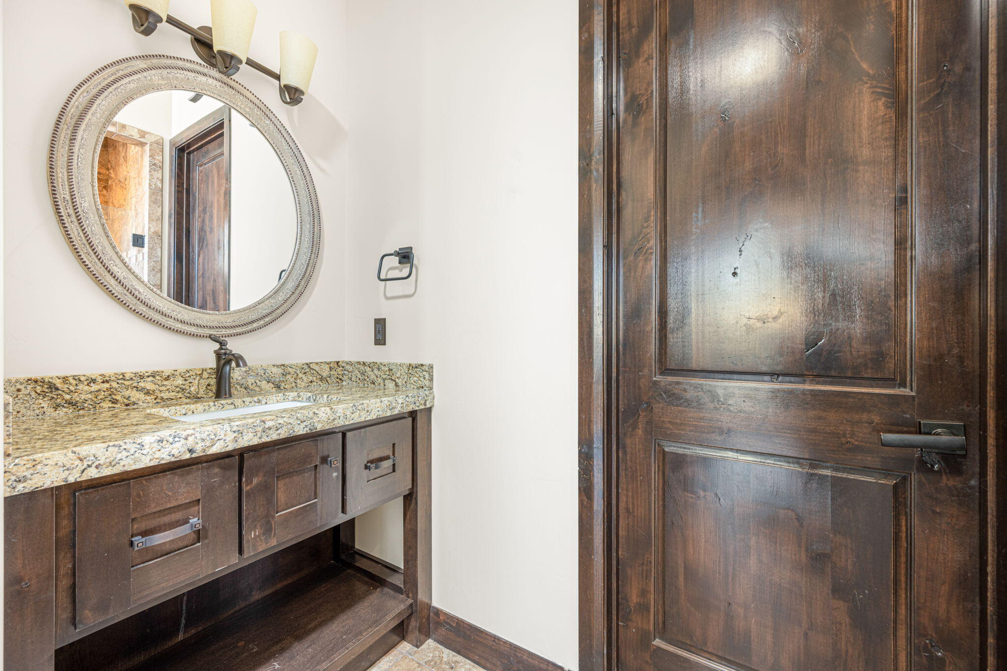 LEDGES OF ST GEORGE - Residential