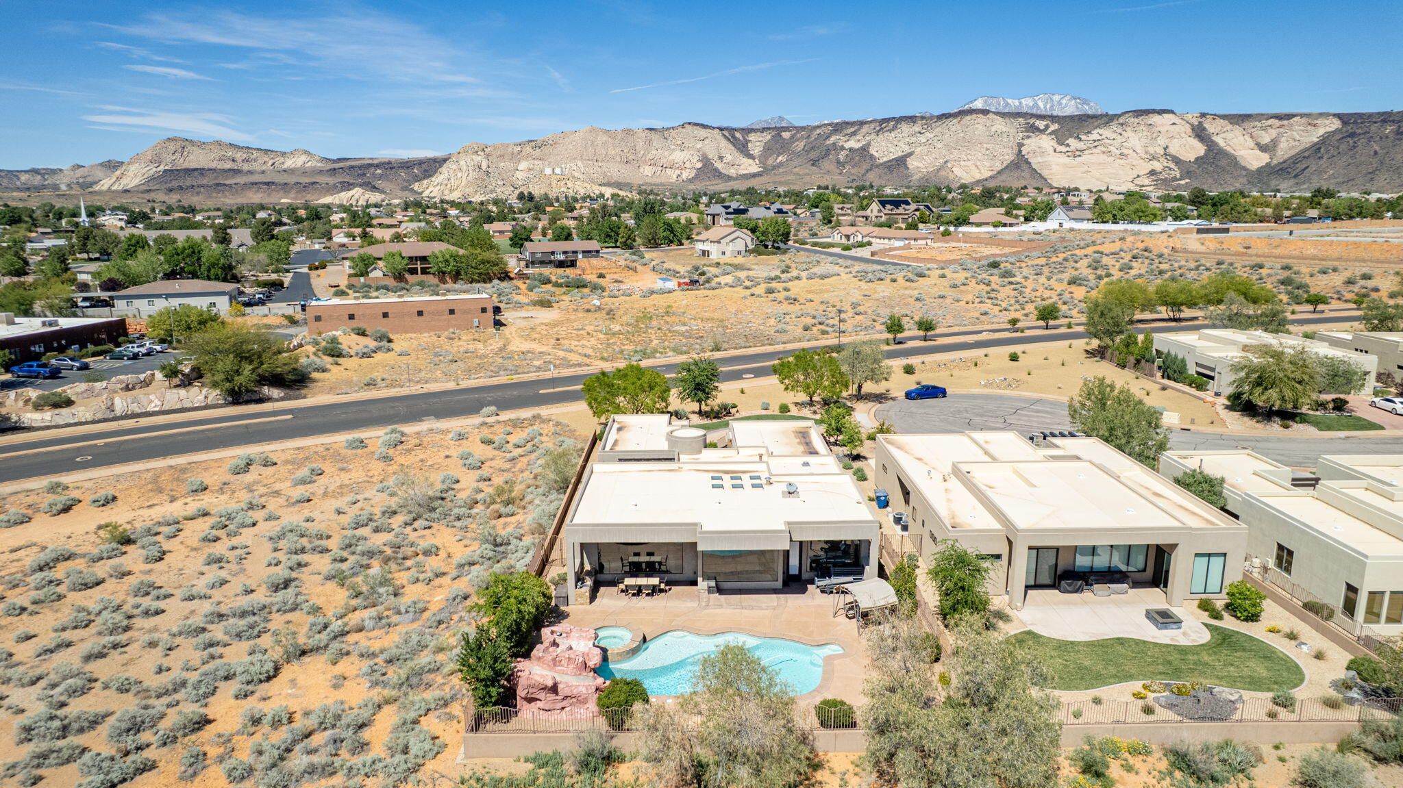 LEDGES OF ST GEORGE - Residential