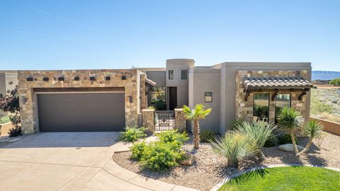 Photo of 1785 W RED CLOUD CIR, Saint George, UT 84770 (MLS # 26-271452)