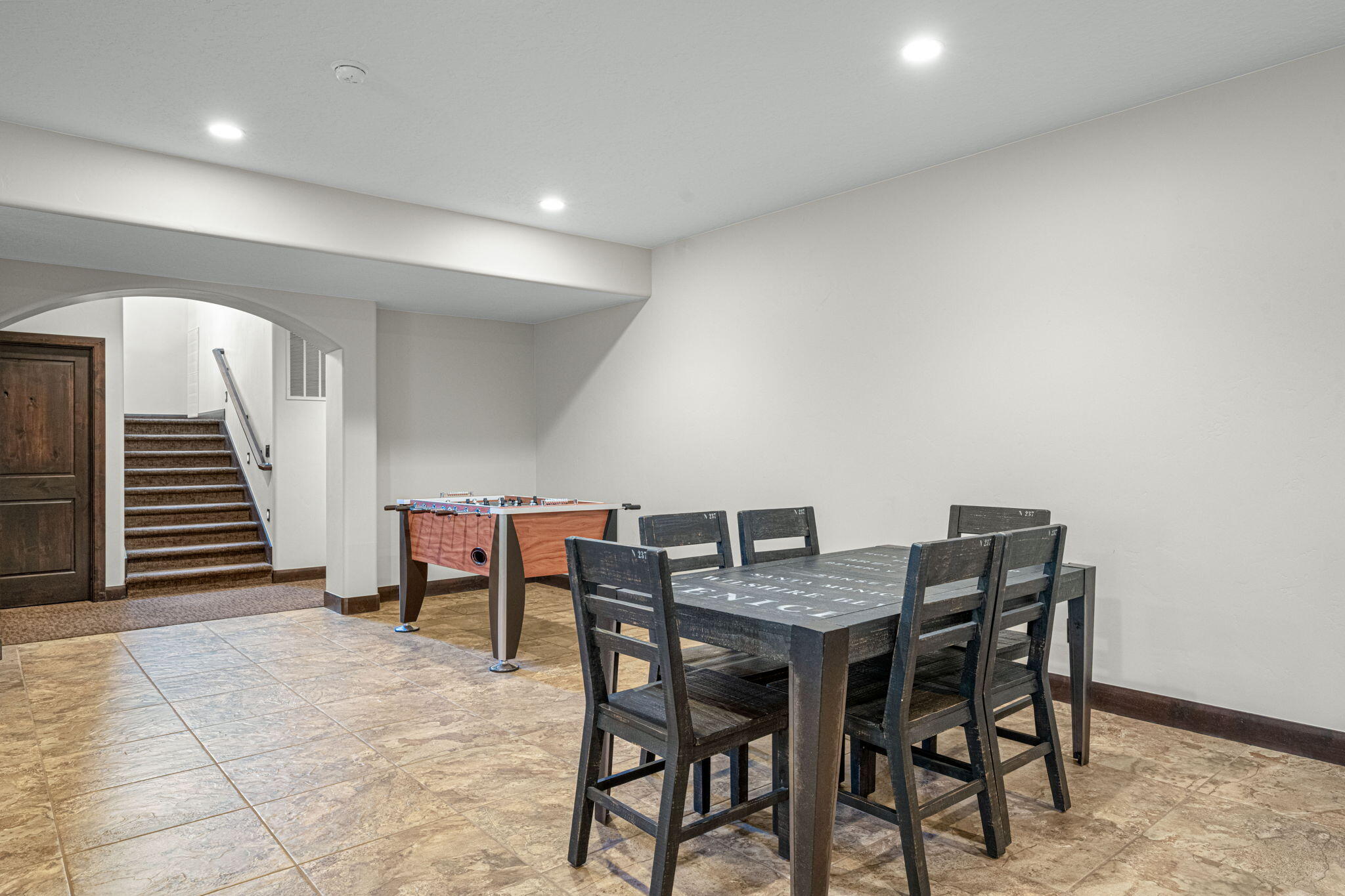 LEDGES OF ST GEORGE - Residential