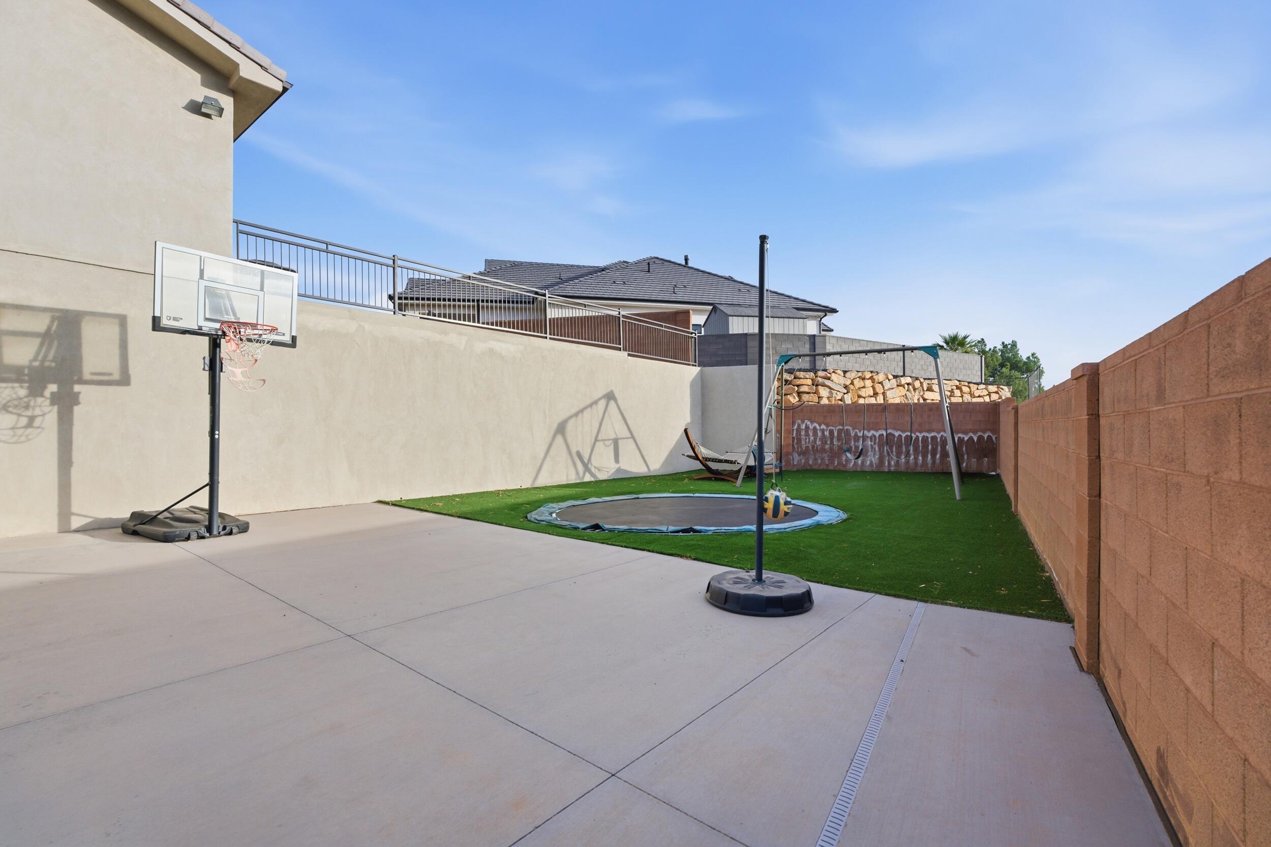 MAJESTIC SUNSET - Residential