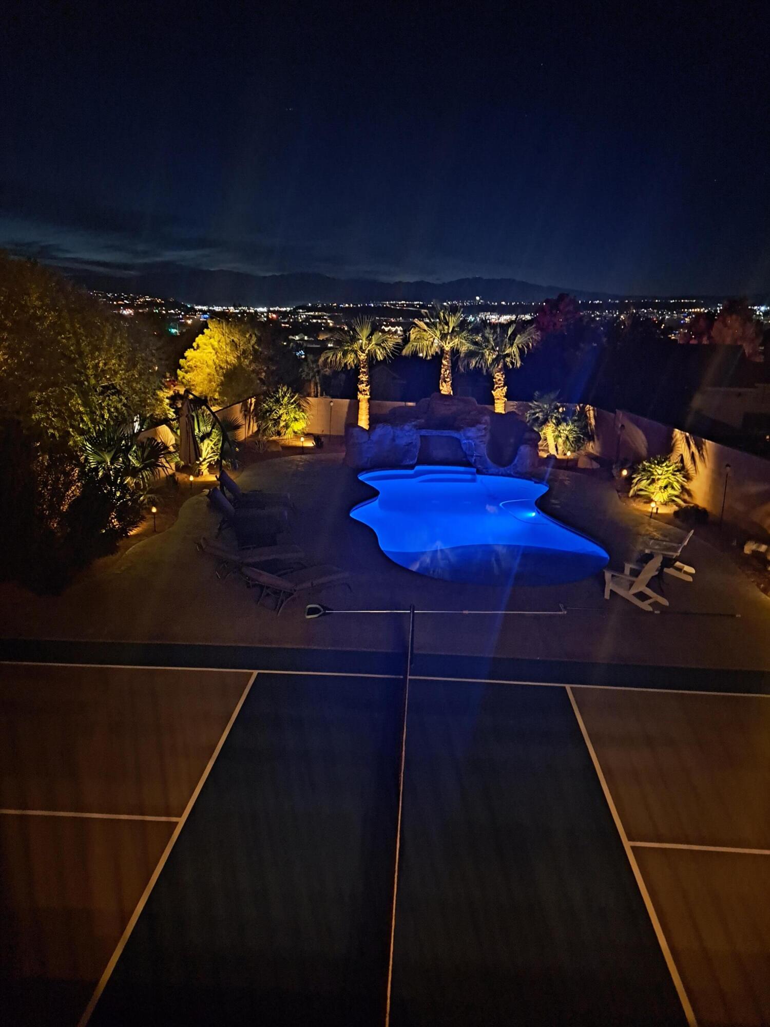 MAJESTIC SUNSET - Residential