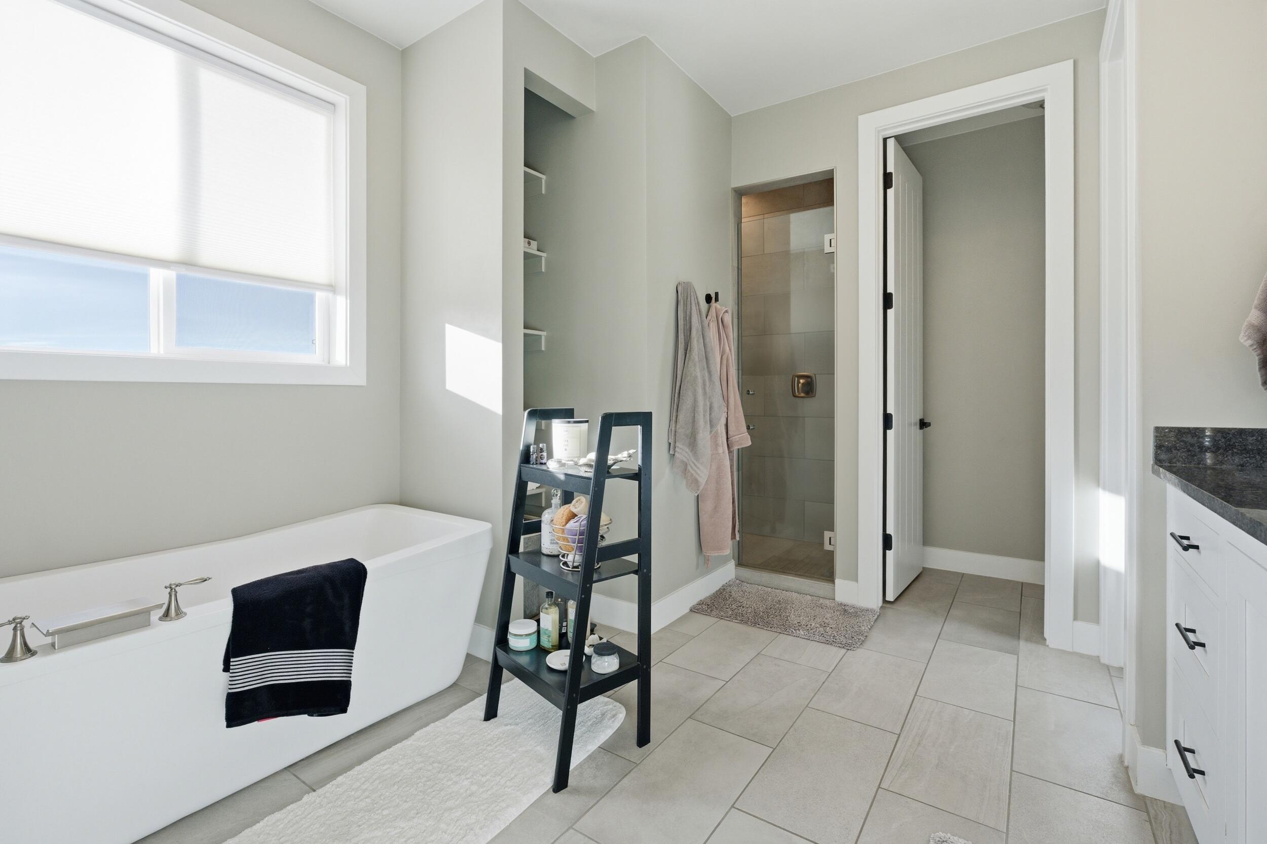 MAJESTIC SUNSET - Residential