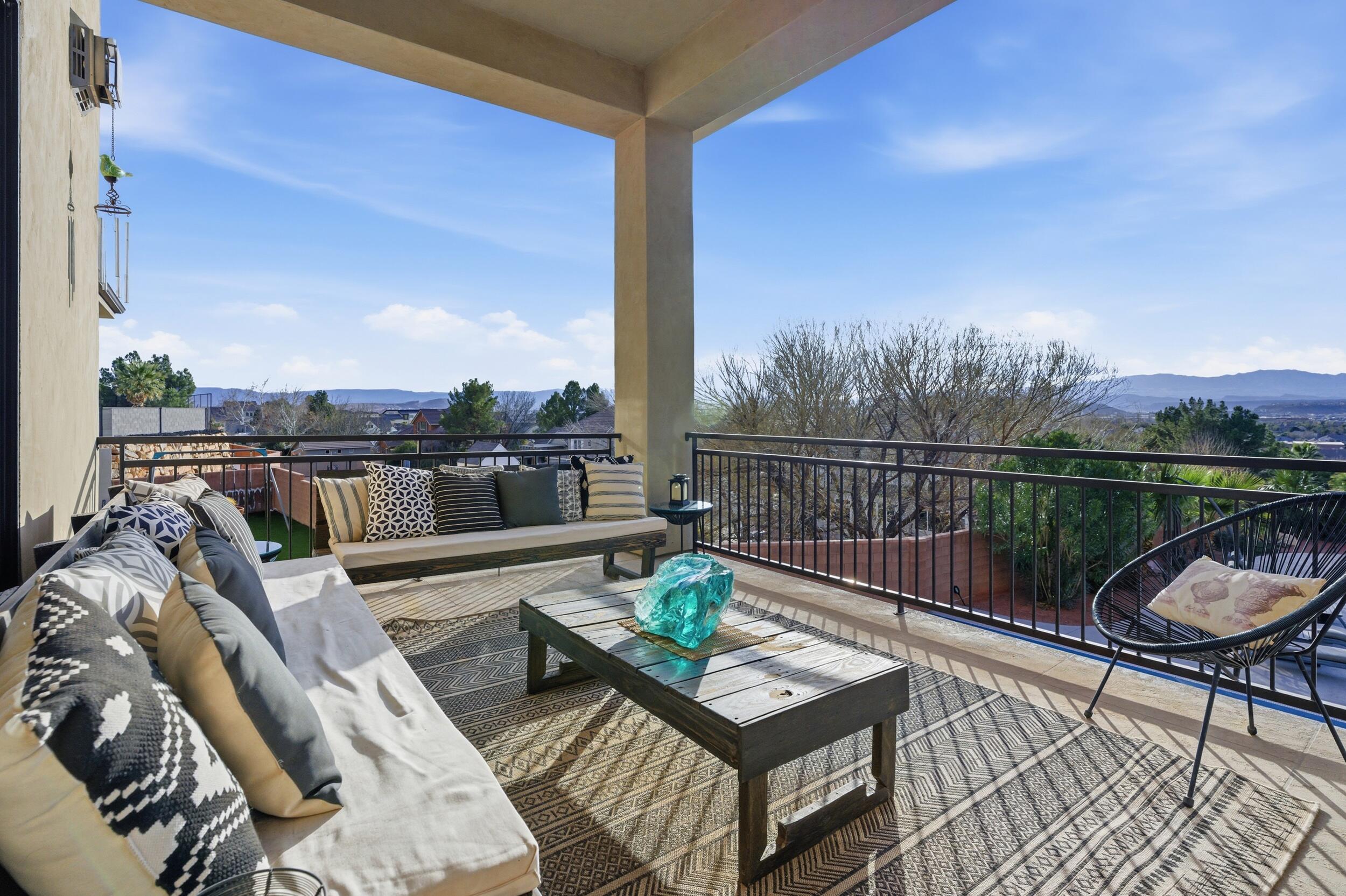 MAJESTIC SUNSET - Residential