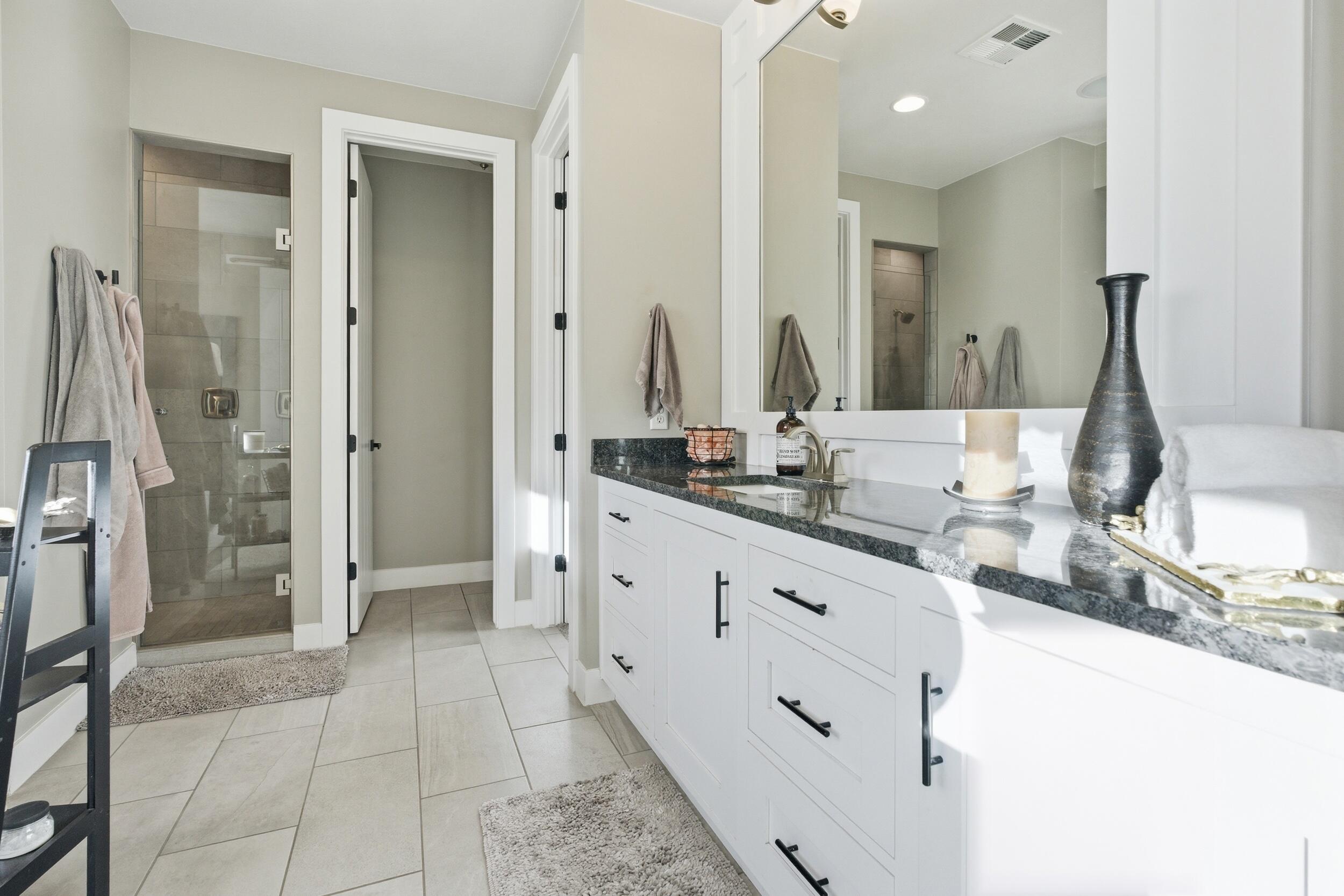 MAJESTIC SUNSET - Residential