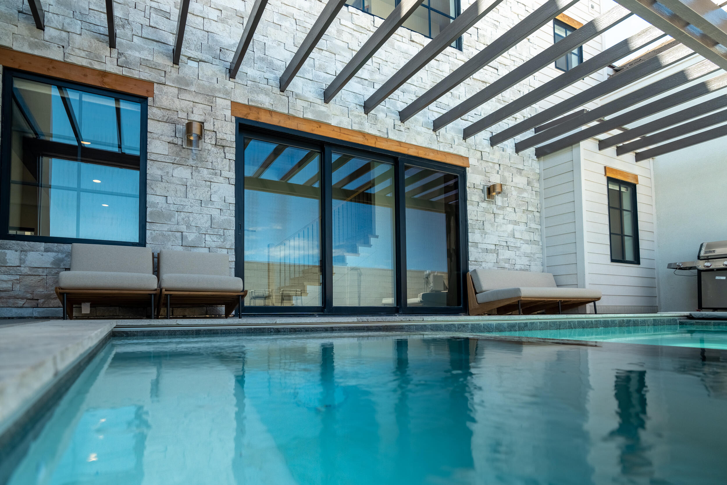 DESERT COLOR RESORT - Residential