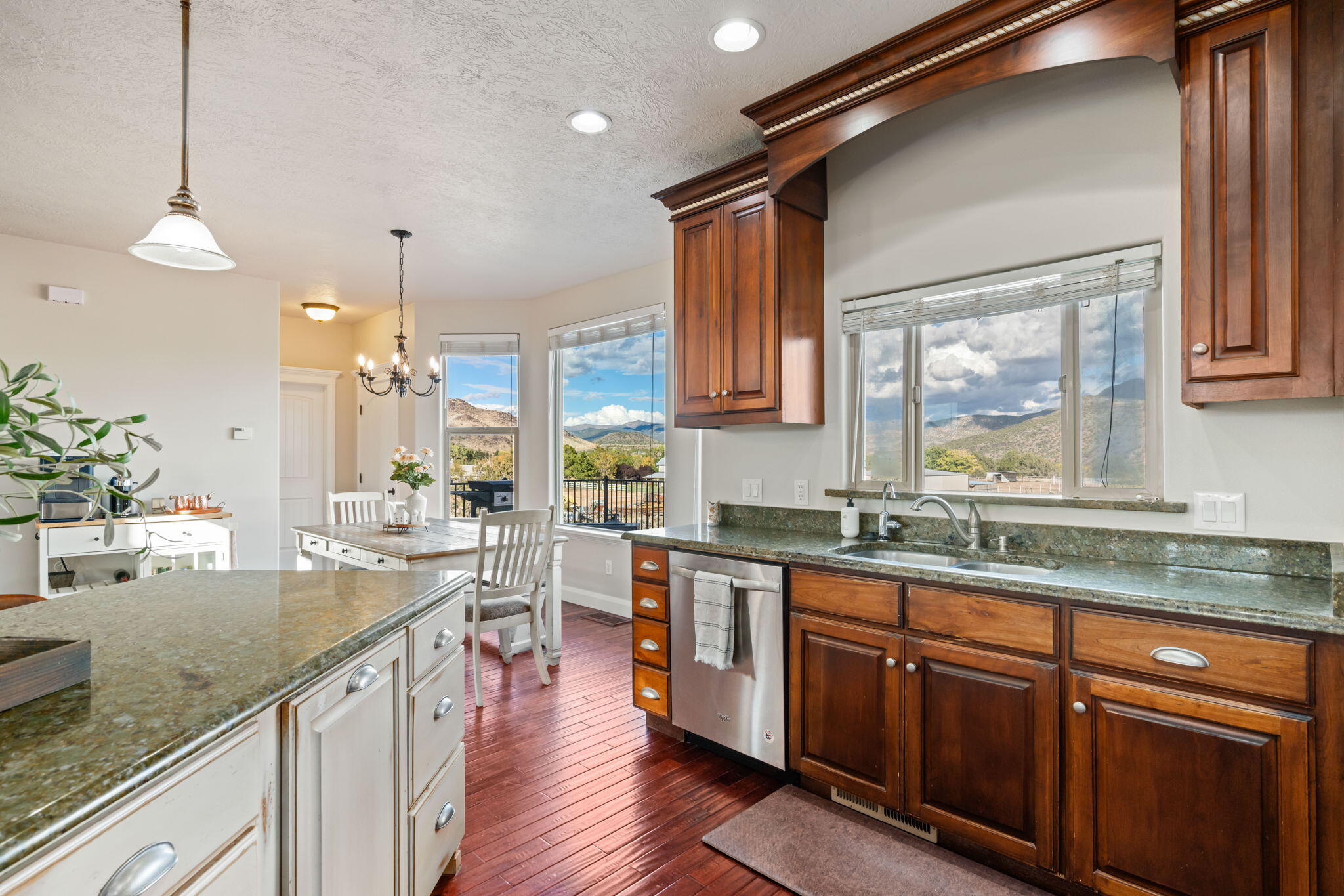 PLEASANT MEADOWS SUB - Residential