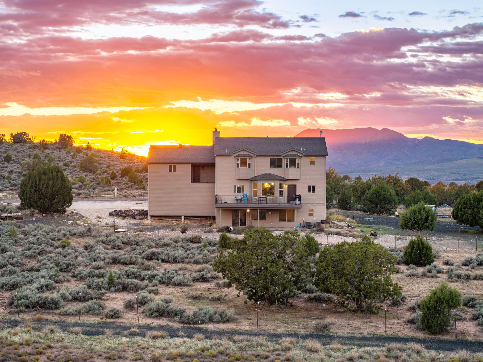 PLEASANT MEADOWS SUB - Residential