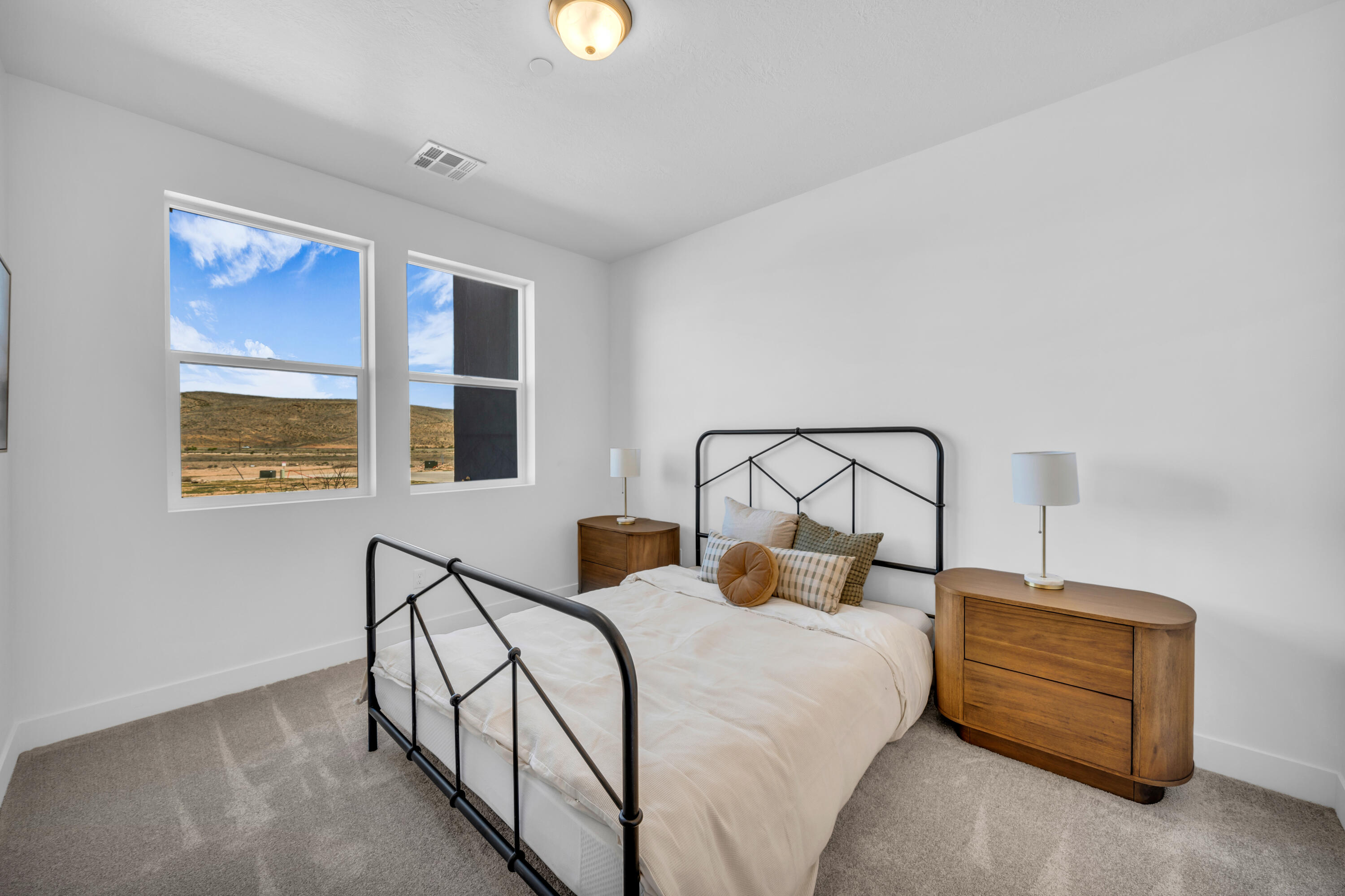 AUBURN HILLS - Residential