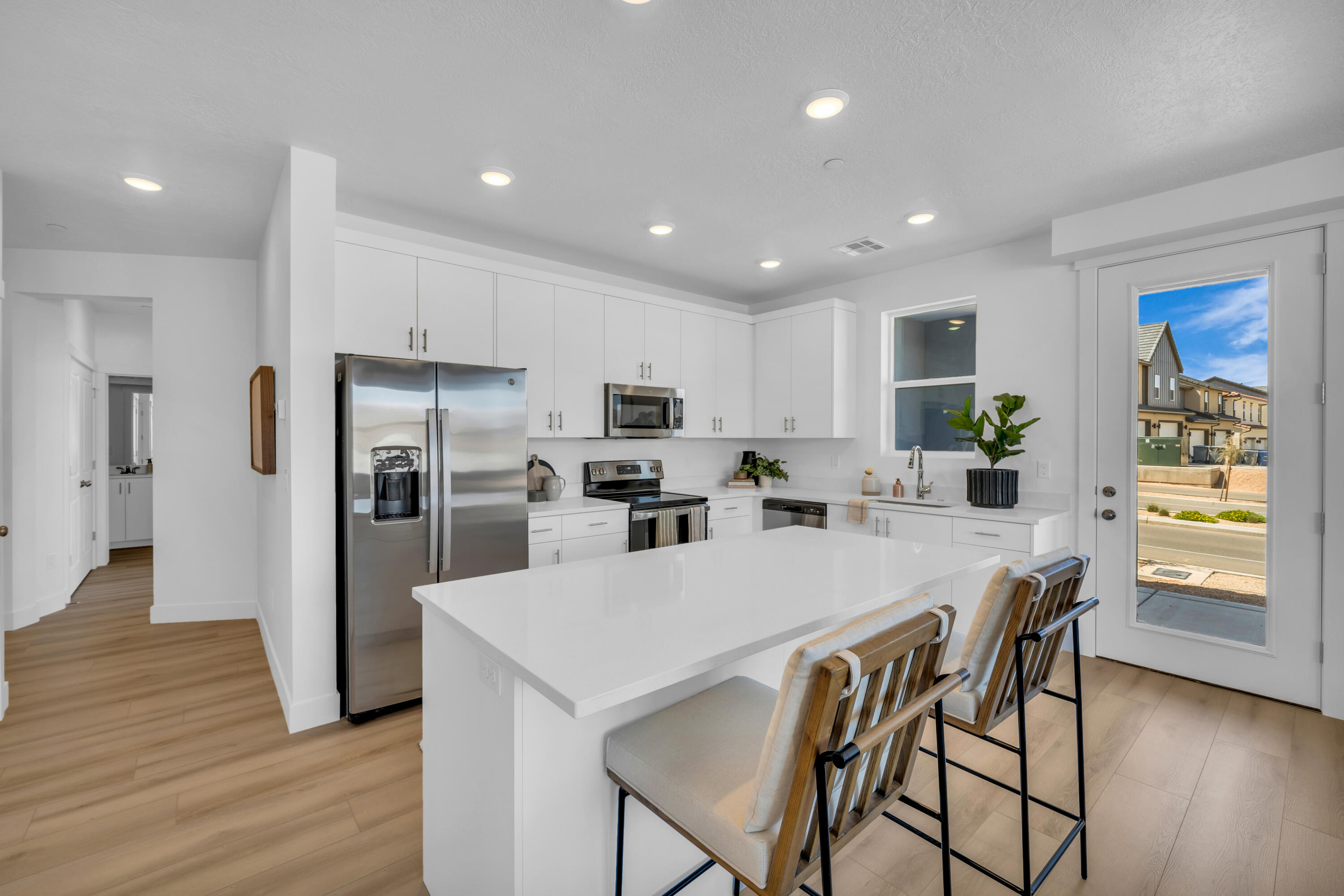 AUBURN HILLS - Residential