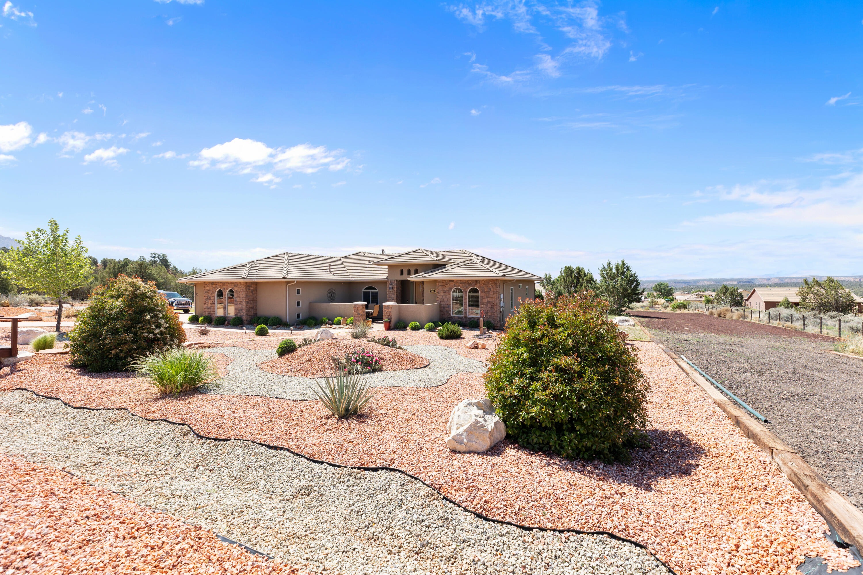 SOUTH ZION ESTATES - Residential