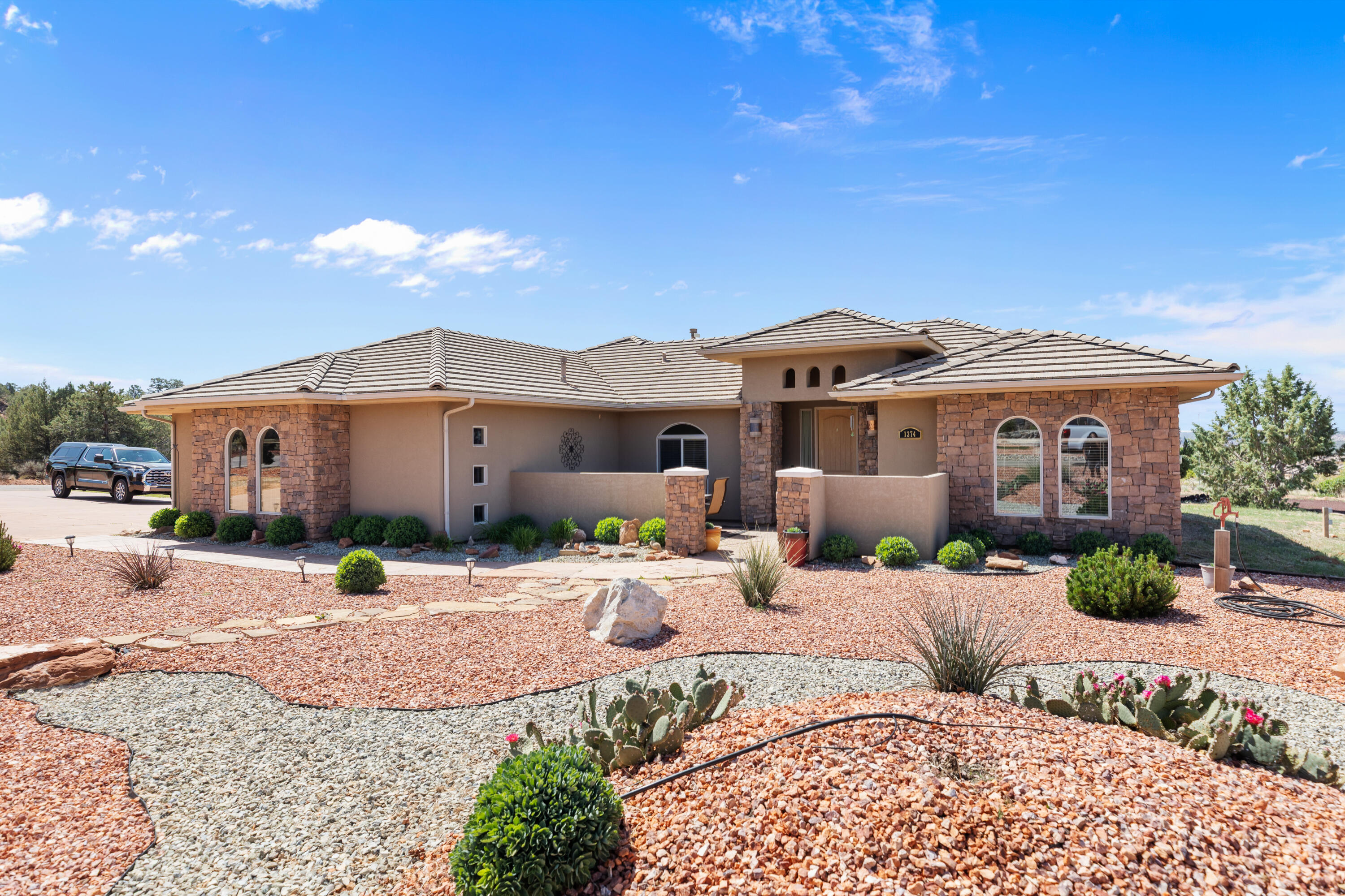 SOUTH ZION ESTATES - Residential