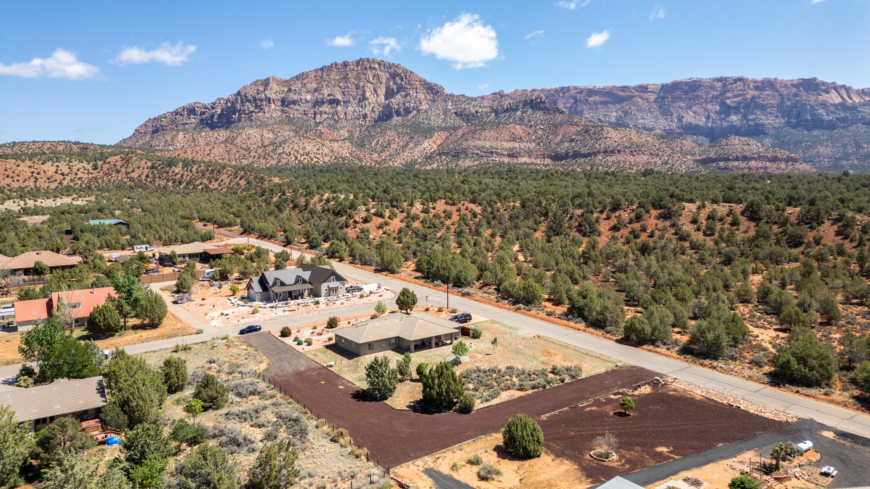 SOUTH ZION ESTATES - Residential