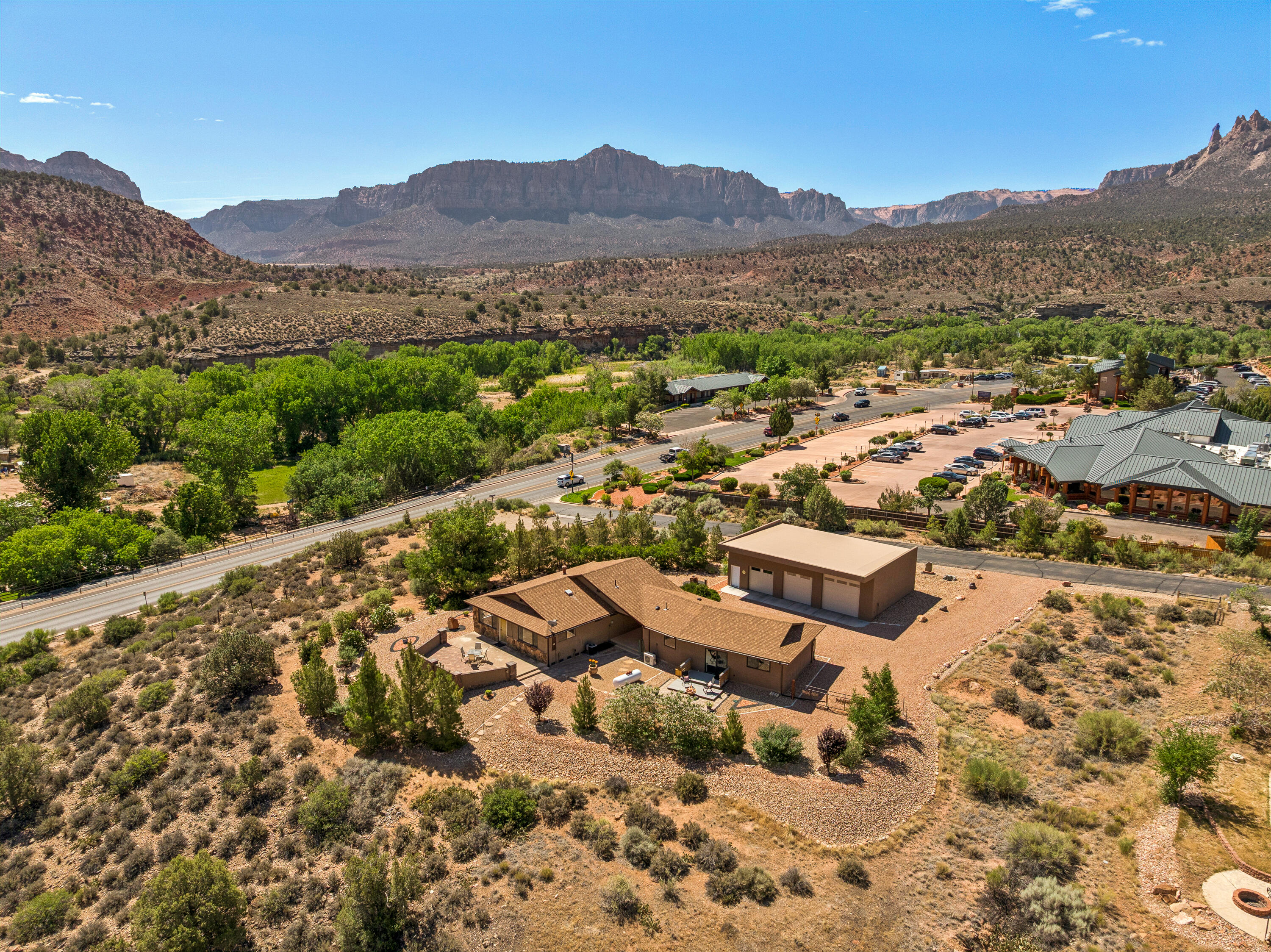 SPRINGDALE TOWNSITE - Residential