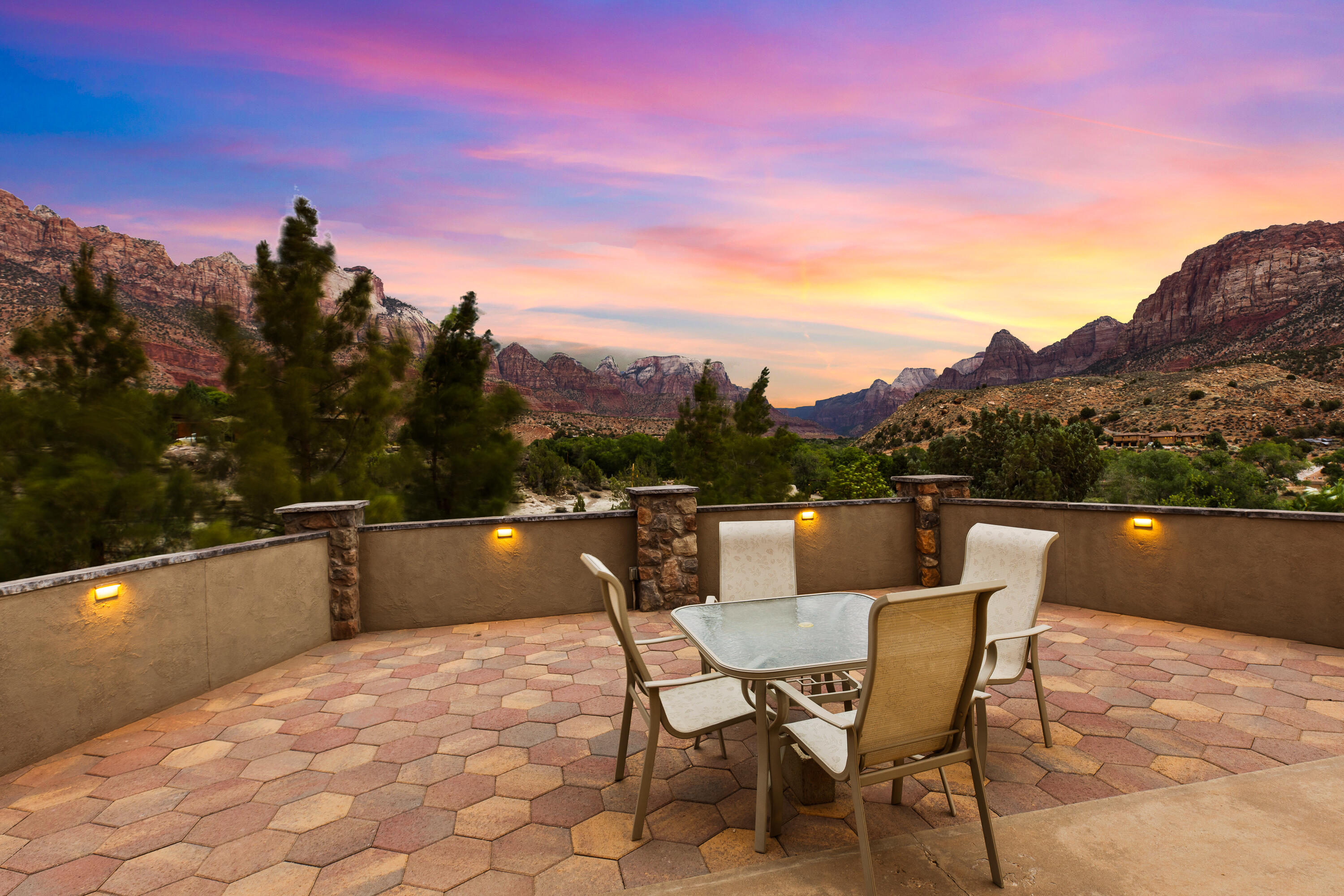 SPRINGDALE TOWNSITE - Residential