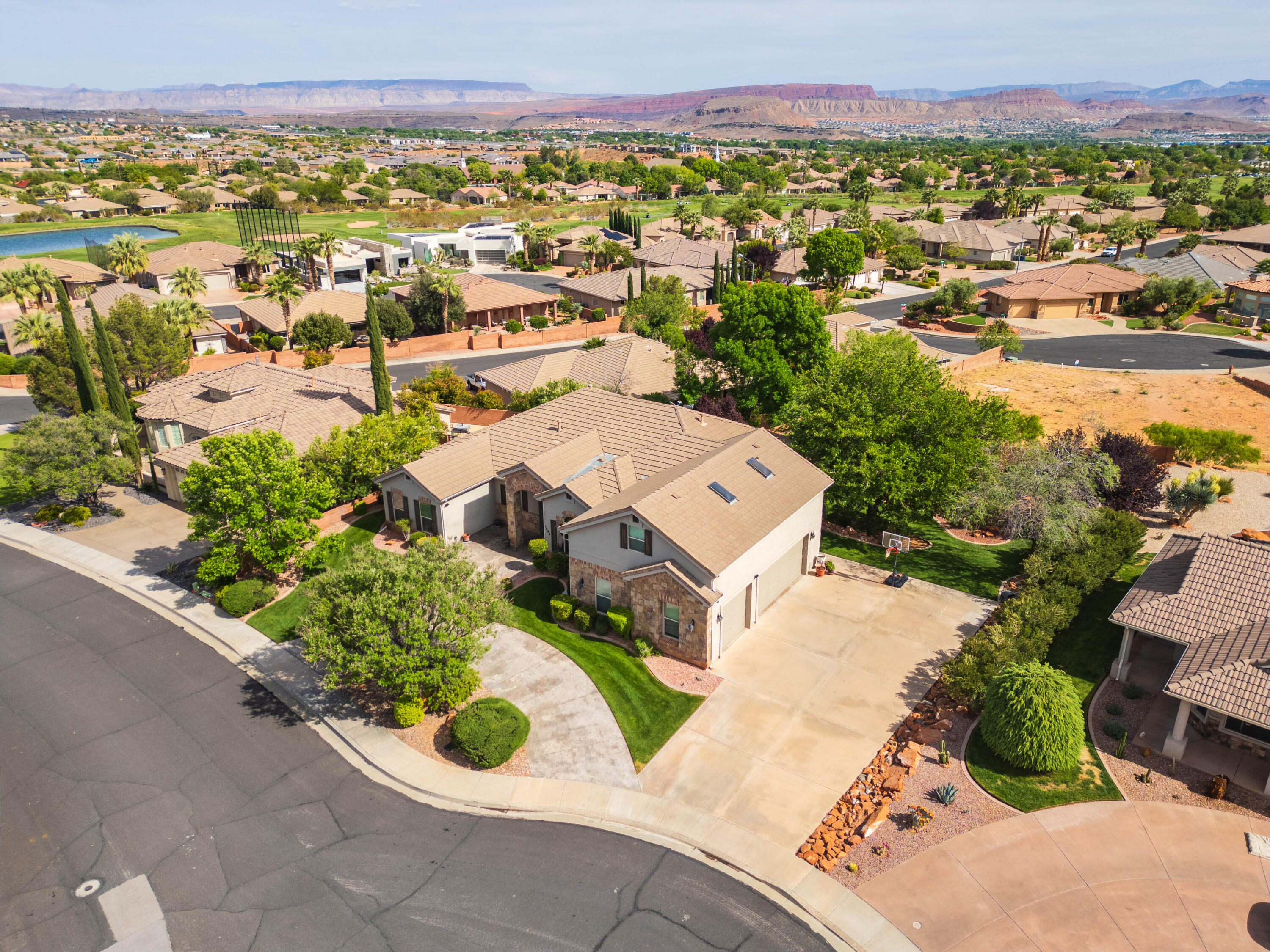 SILVERSTONE AT GREEN SPRINGS - Residential