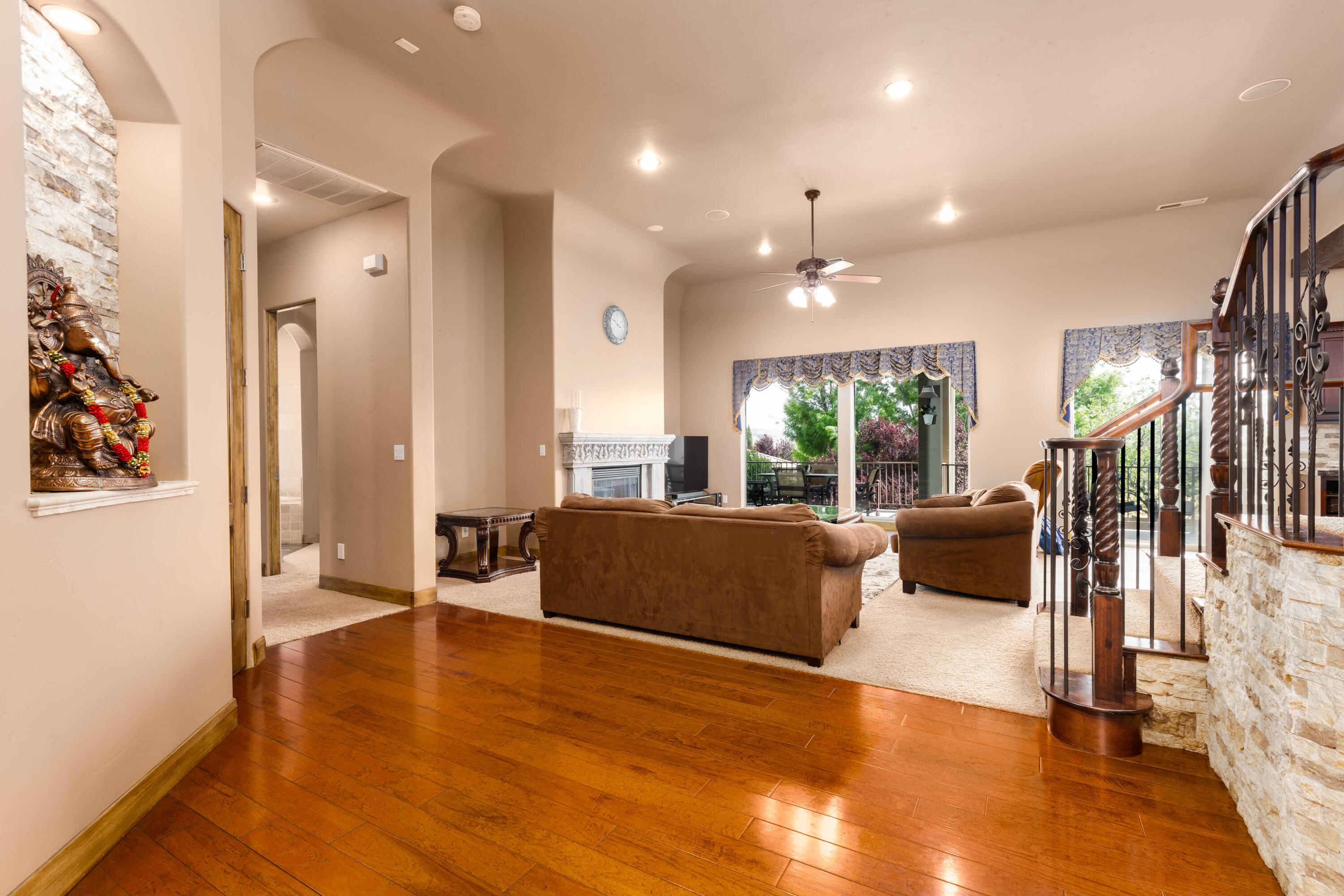 SILVERSTONE AT GREEN SPRINGS - Residential