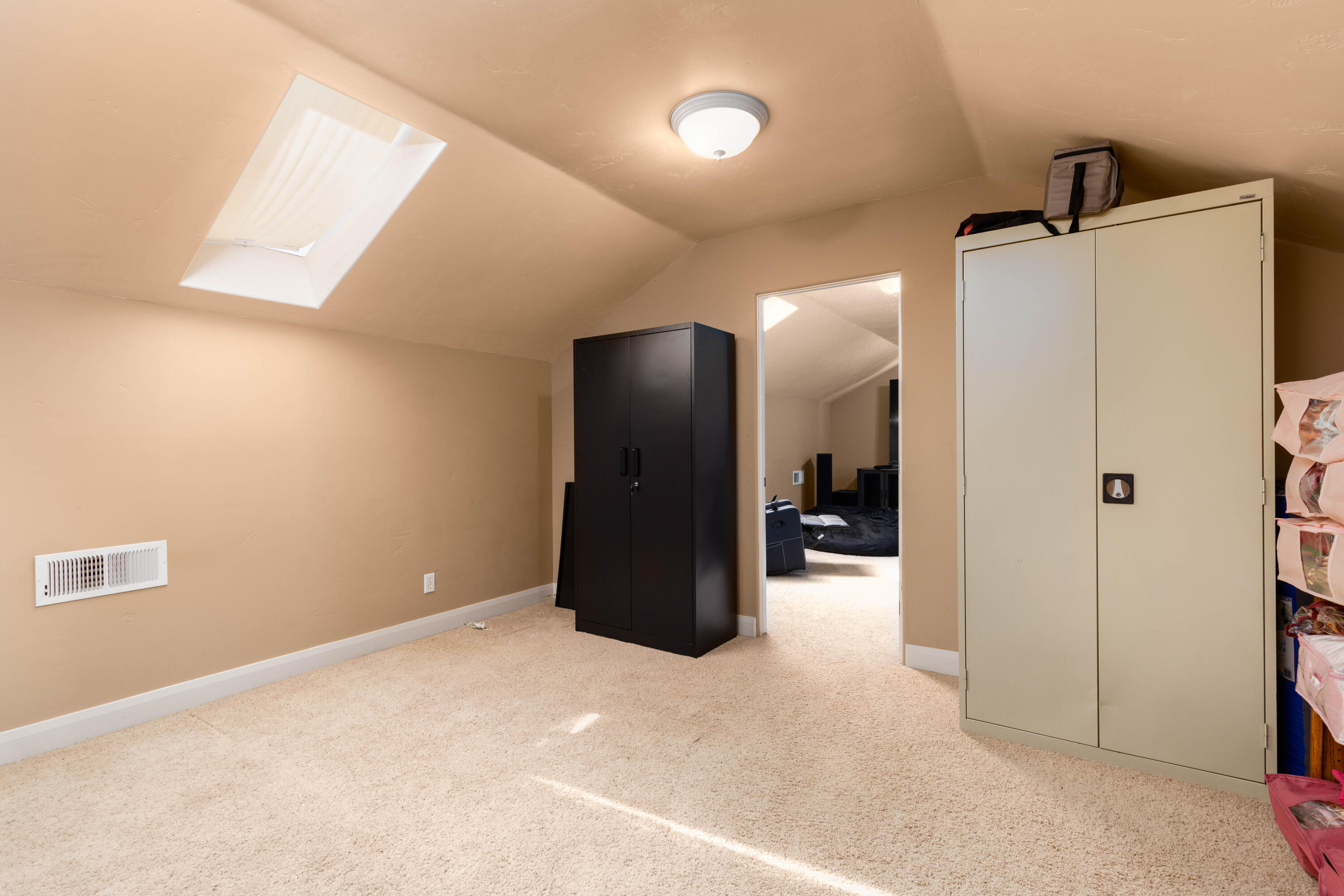 SILVERSTONE AT GREEN SPRINGS - Residential