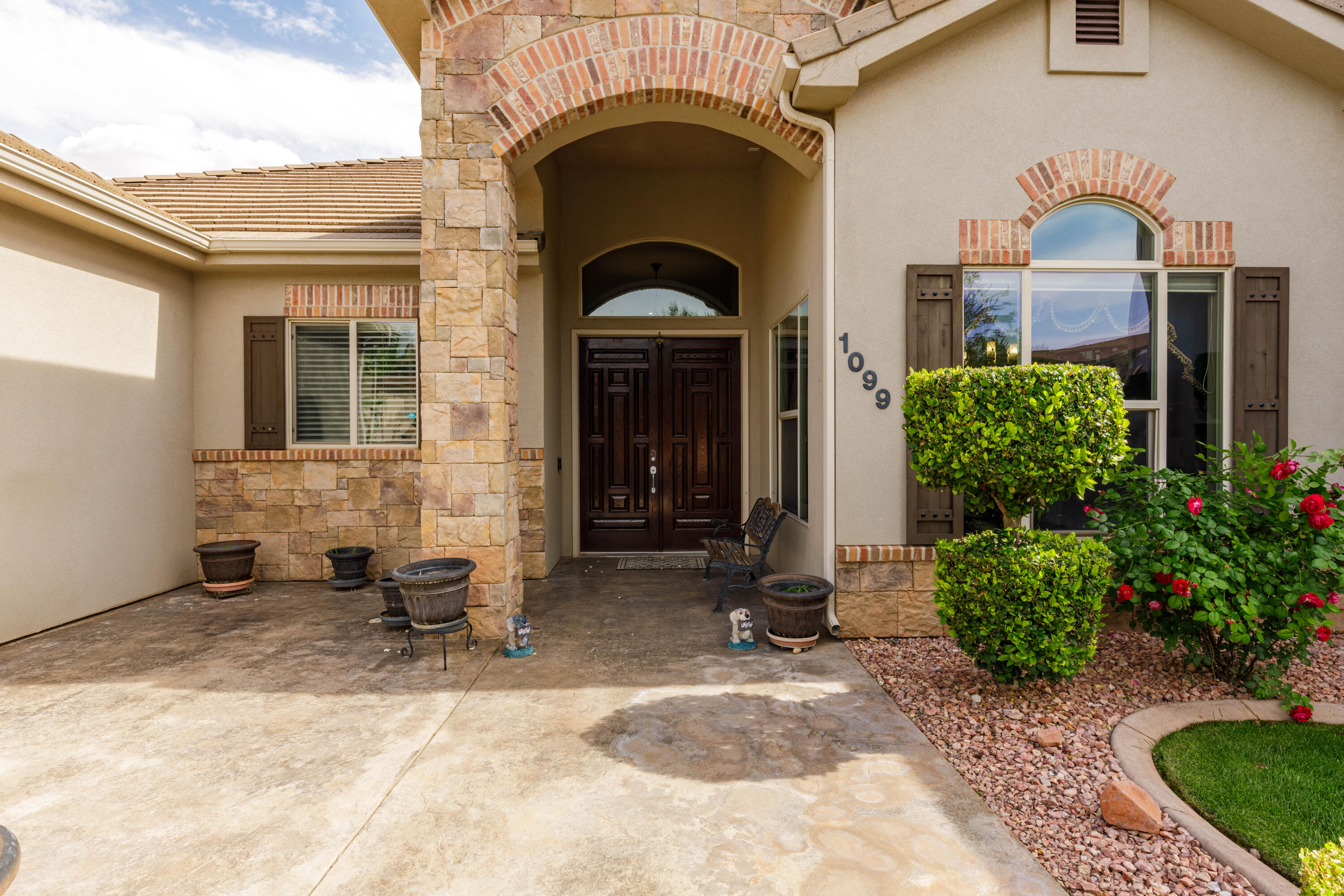 SILVERSTONE AT GREEN SPRINGS - Residential