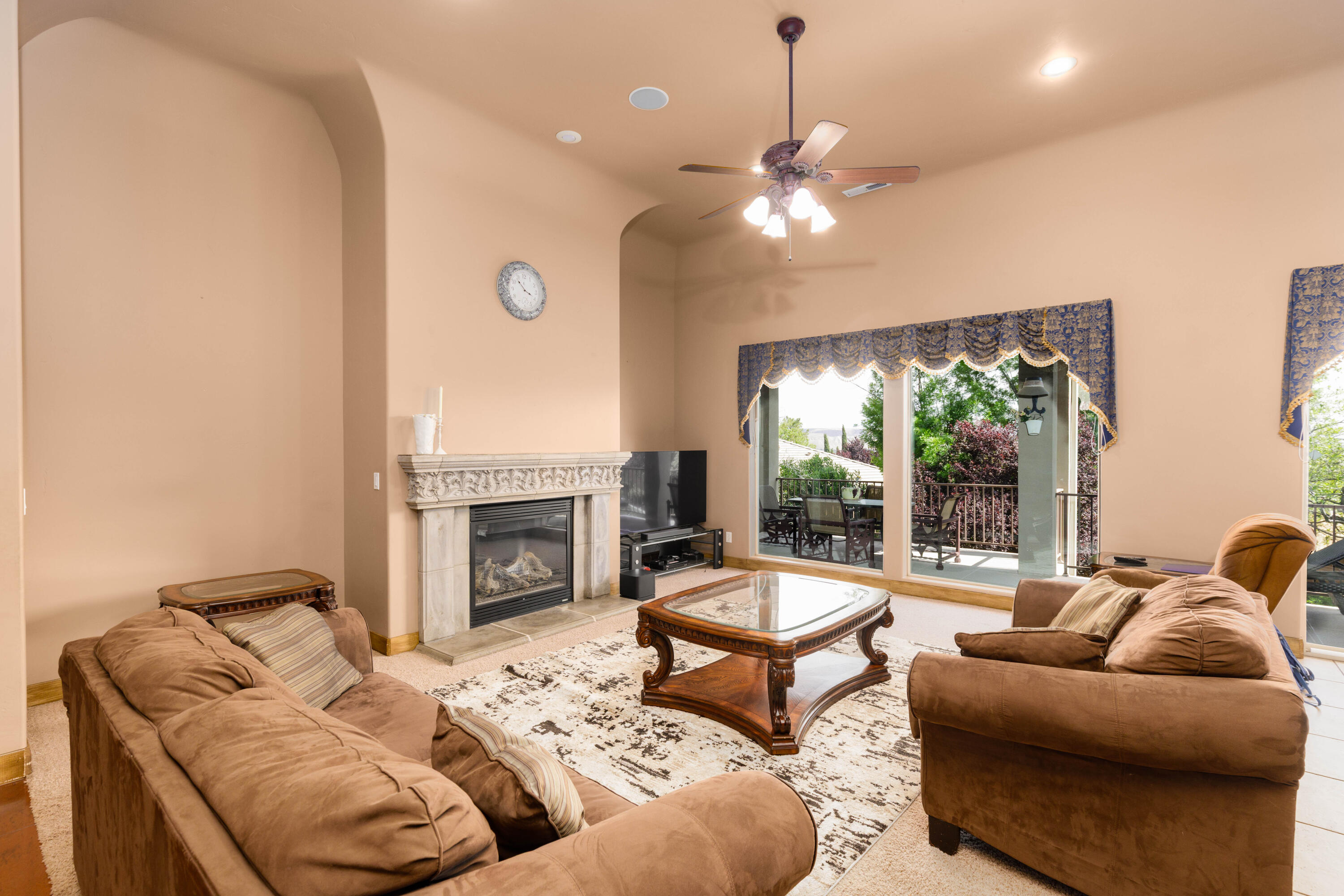 SILVERSTONE AT GREEN SPRINGS - Residential