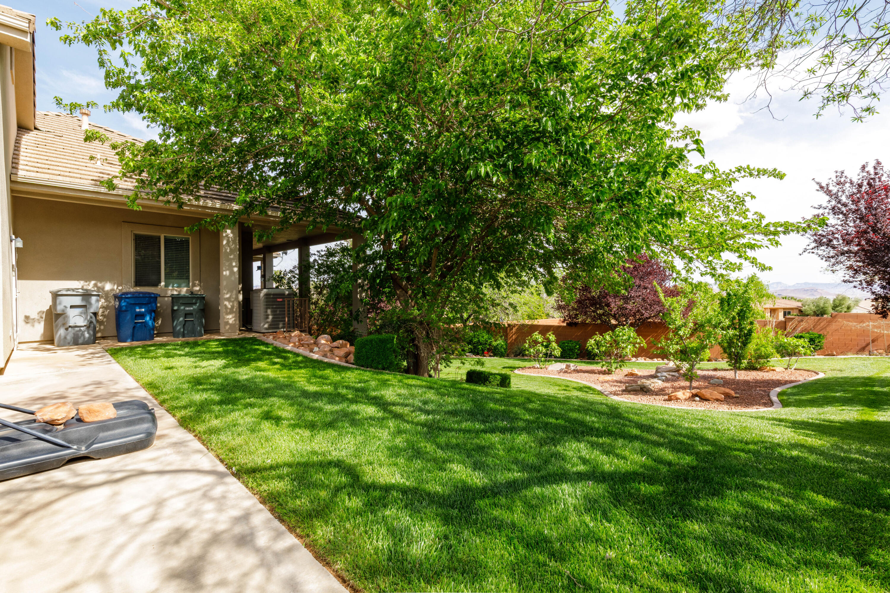 SILVERSTONE AT GREEN SPRINGS - Residential