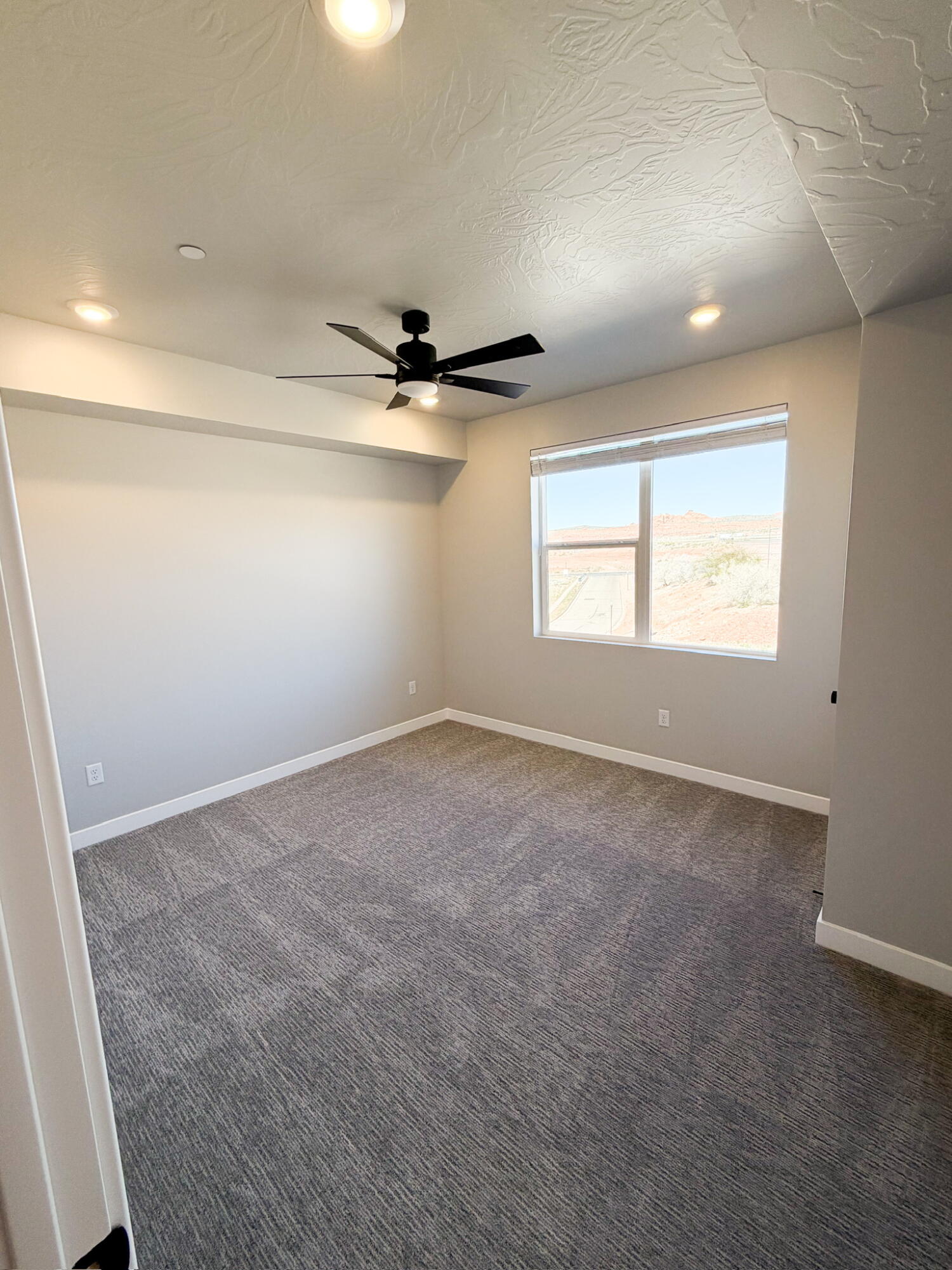 CORAL SPRINGS CONDOMINIUMS - Residential