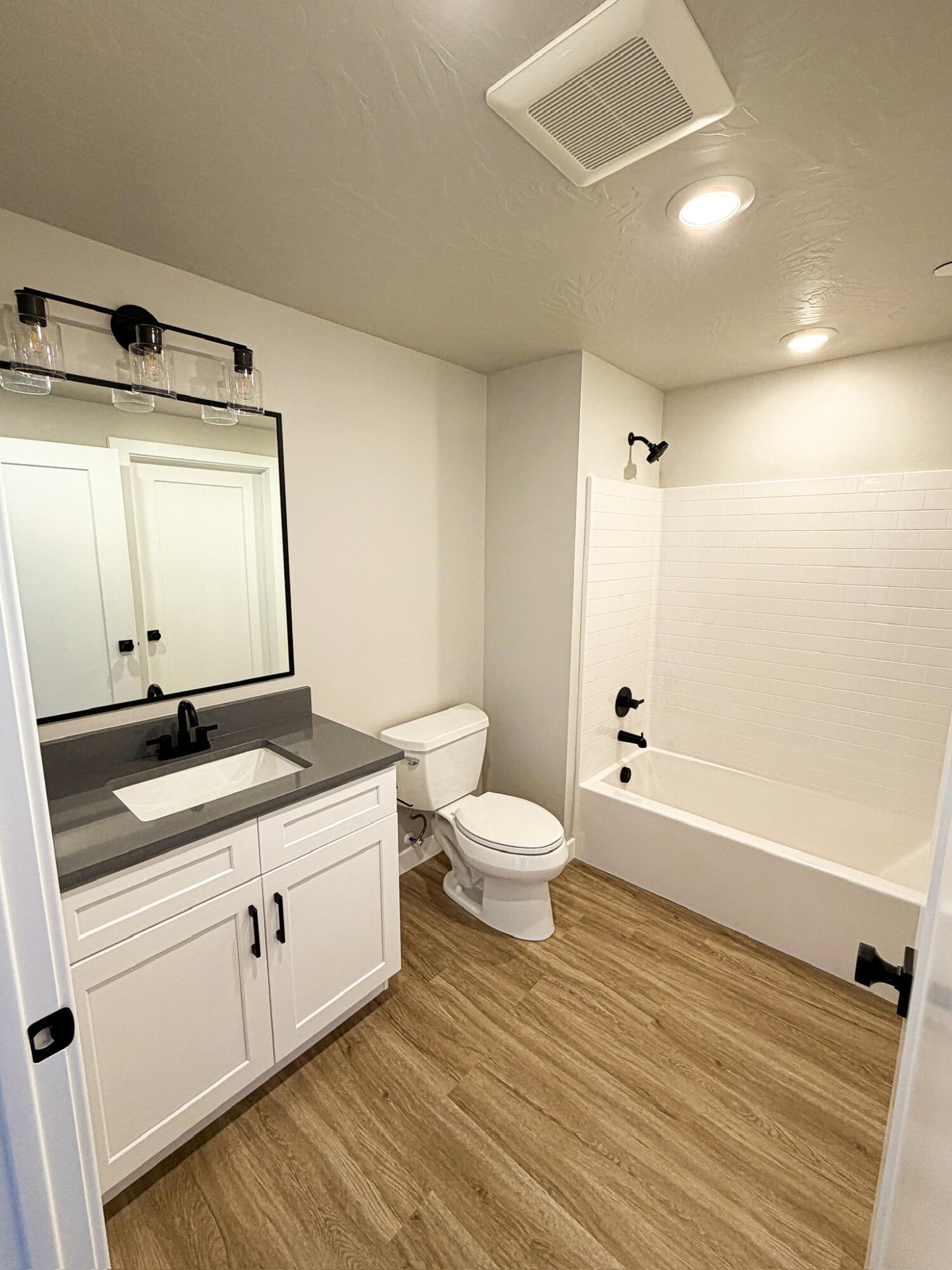 CORAL SPRINGS CONDOMINIUMS - Residential