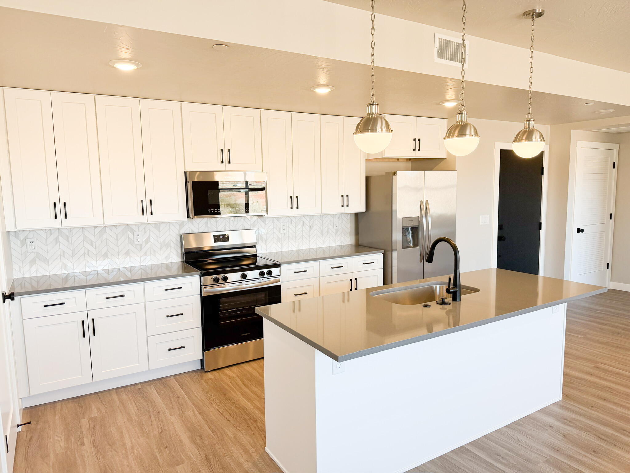 CORAL SPRINGS CONDOMINIUMS - Residential