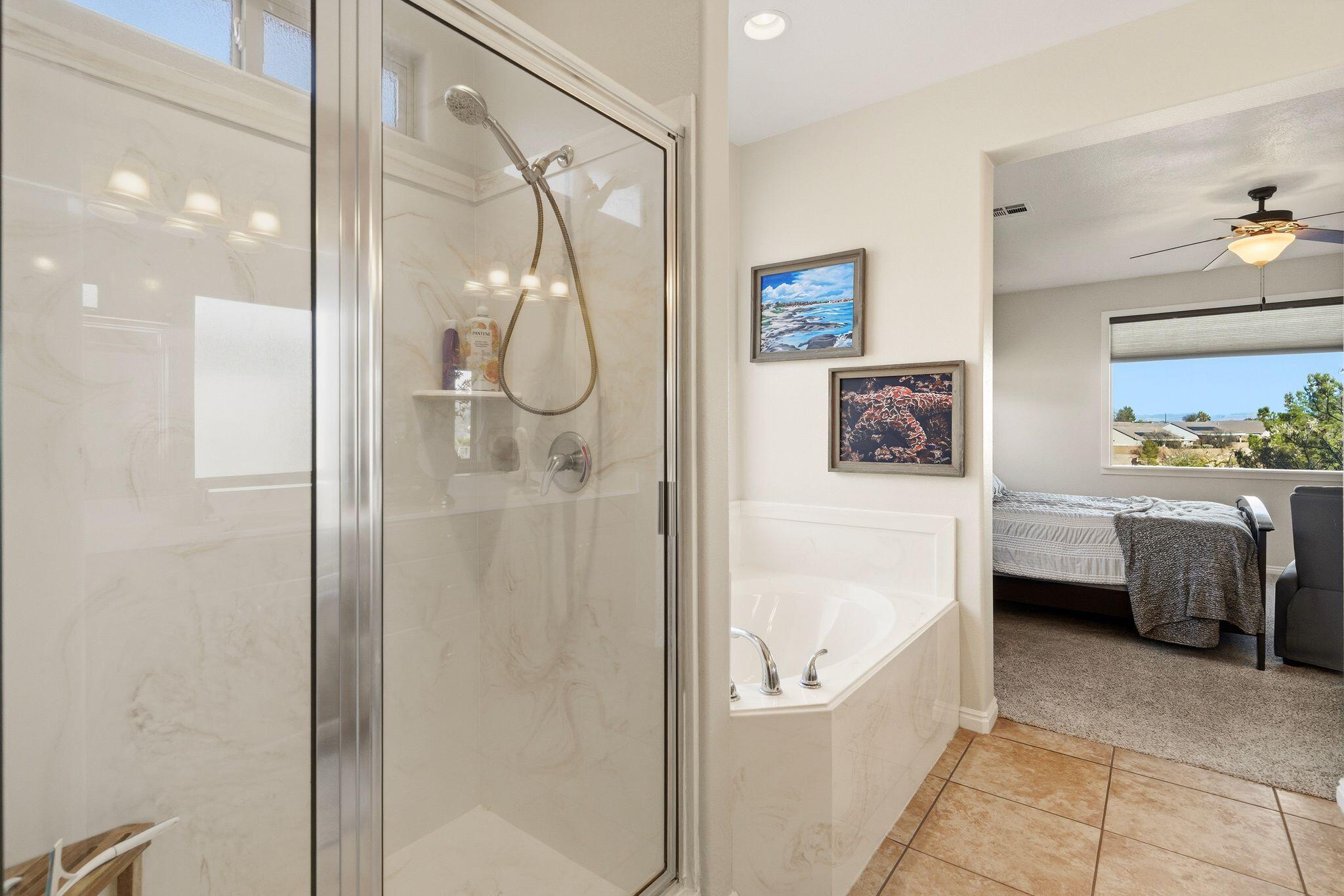 PRIMROSE POINT - Residential