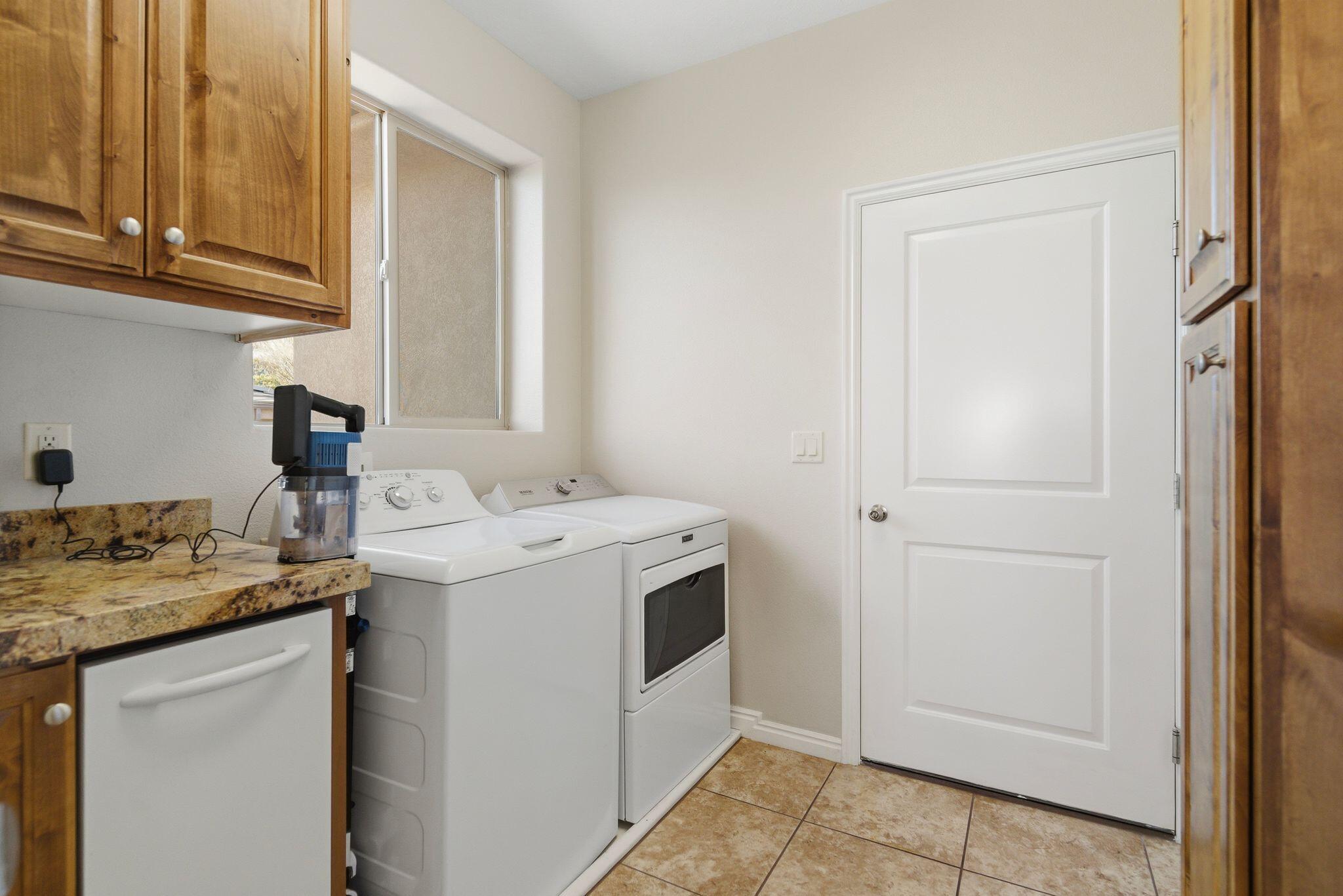 PRIMROSE POINT - Residential