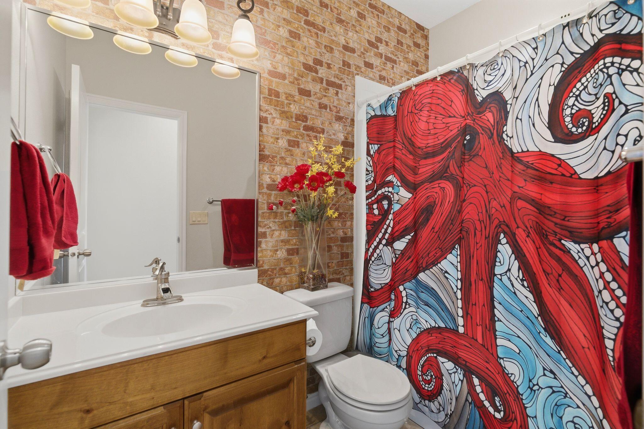 PRIMROSE POINT - Residential