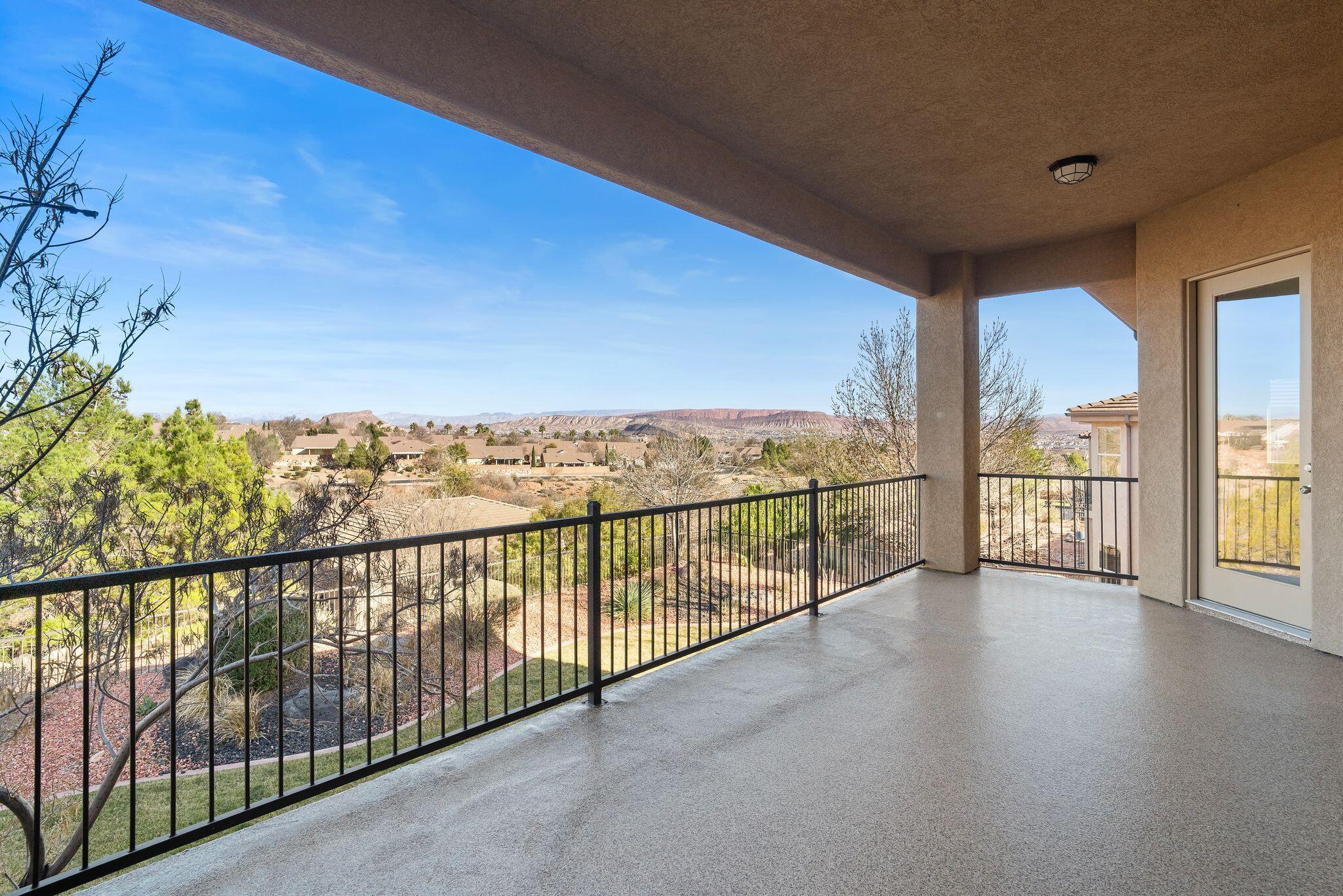 PRIMROSE POINT - Residential