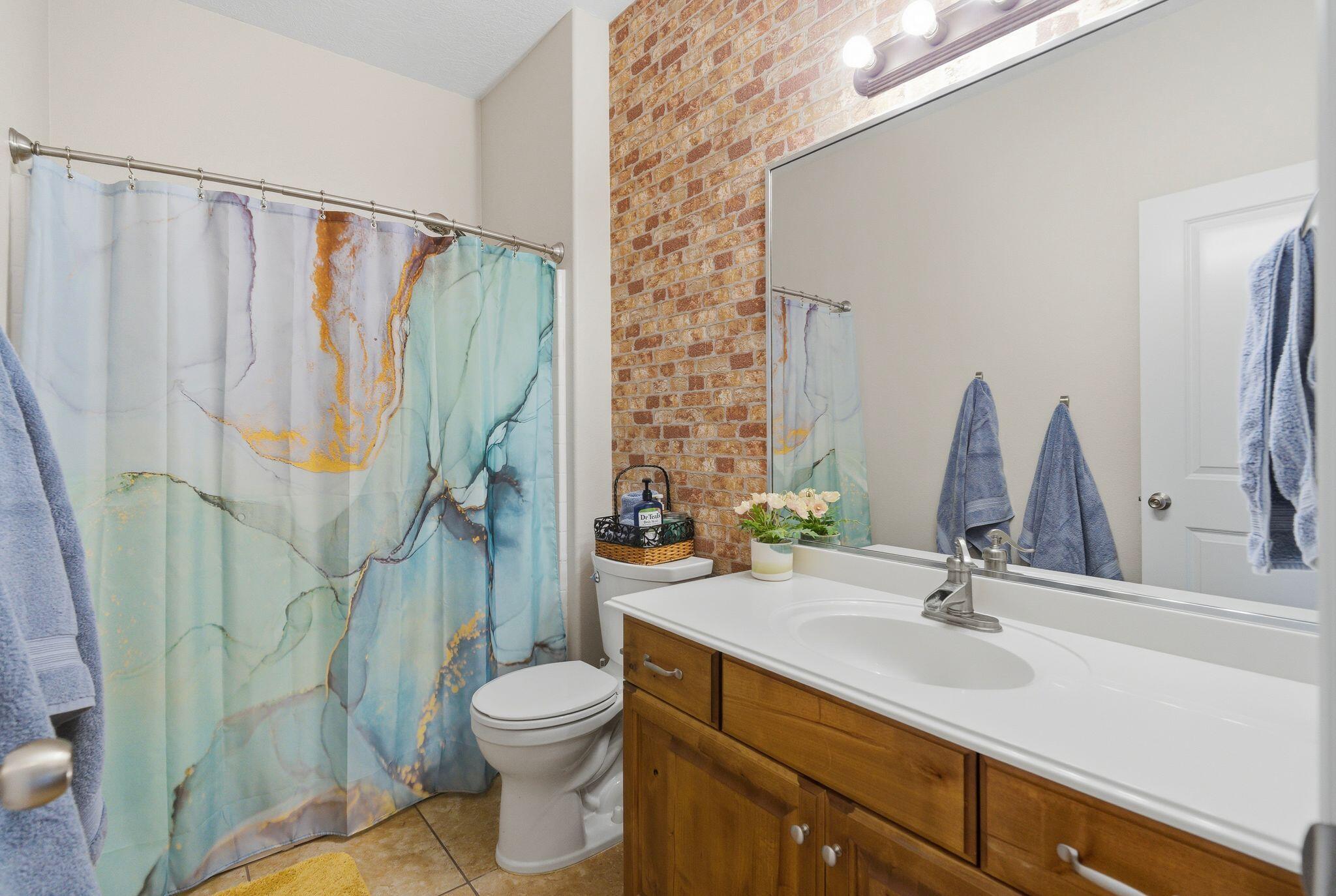 PRIMROSE POINT - Residential