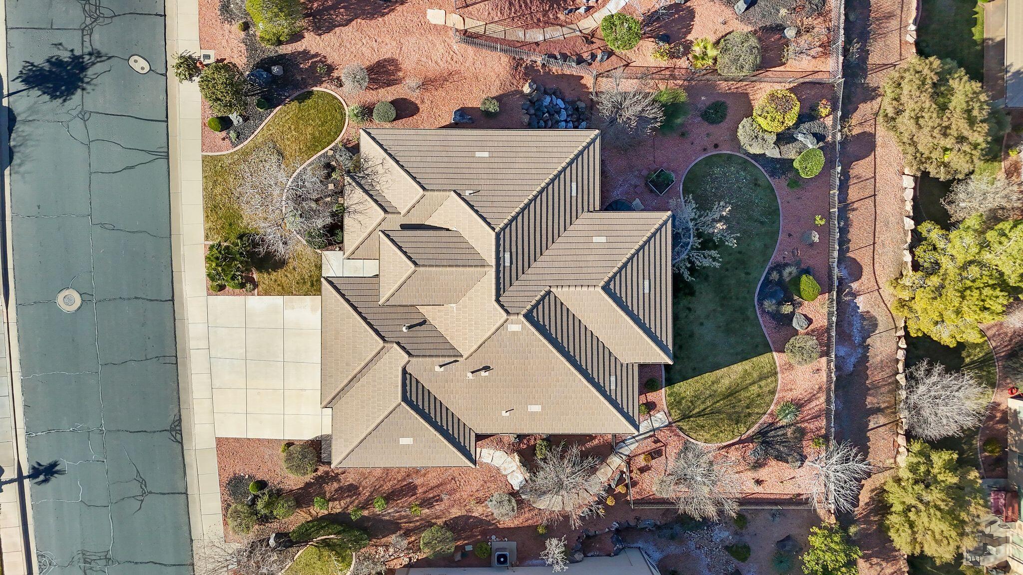 PRIMROSE POINT - Residential