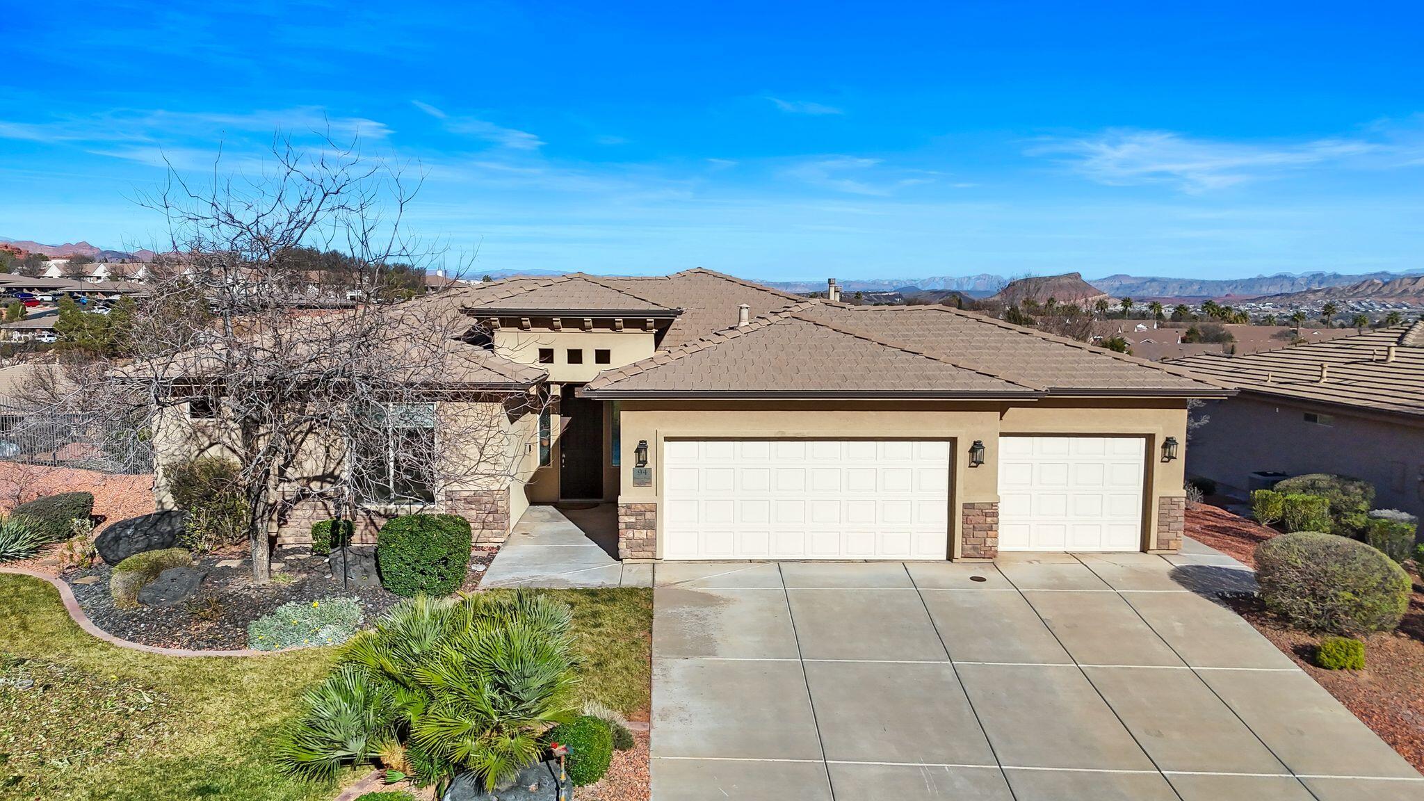 PRIMROSE POINT - Residential