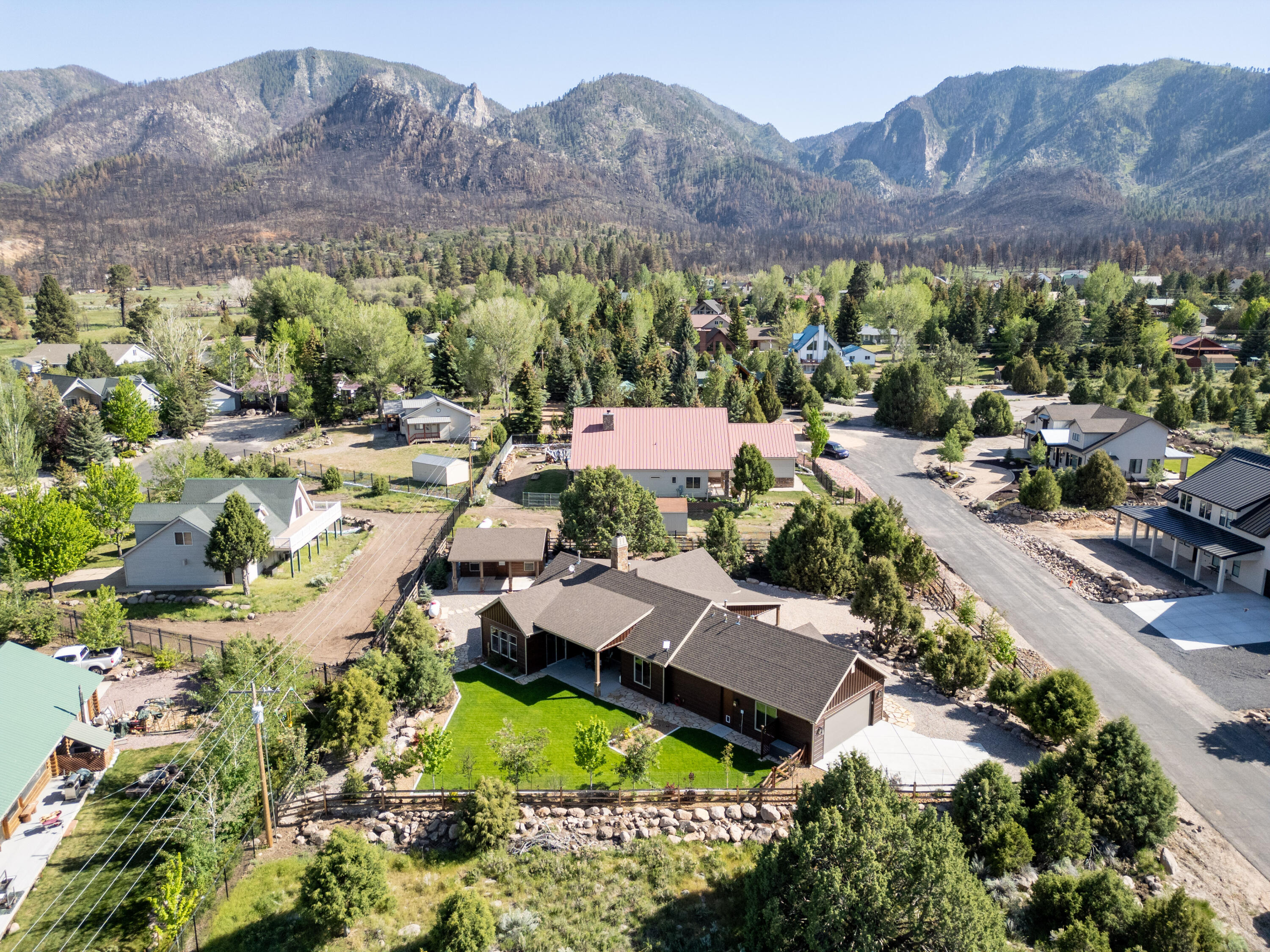 PINE ACRES - Residential