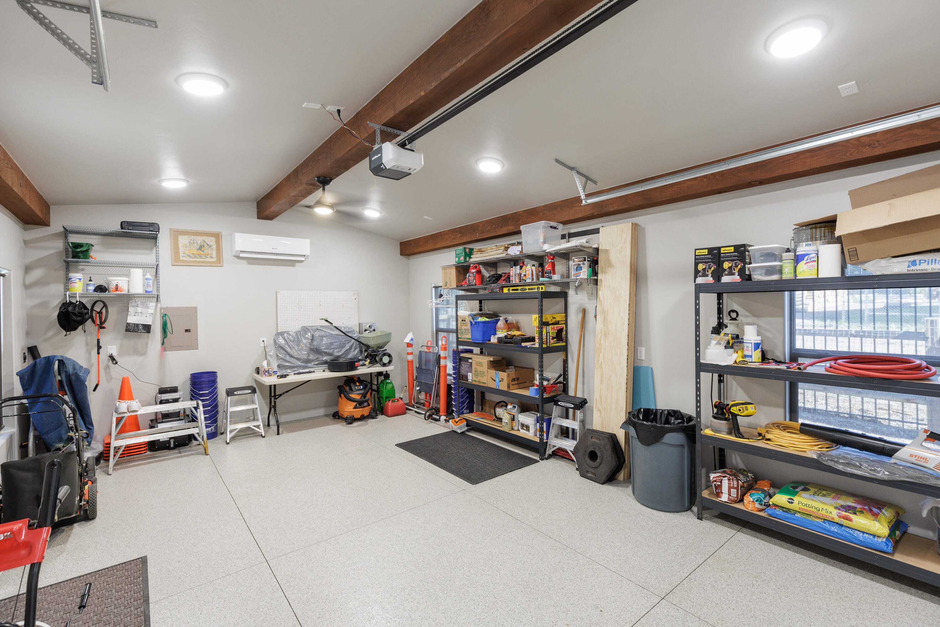 PINE ACRES - Residential