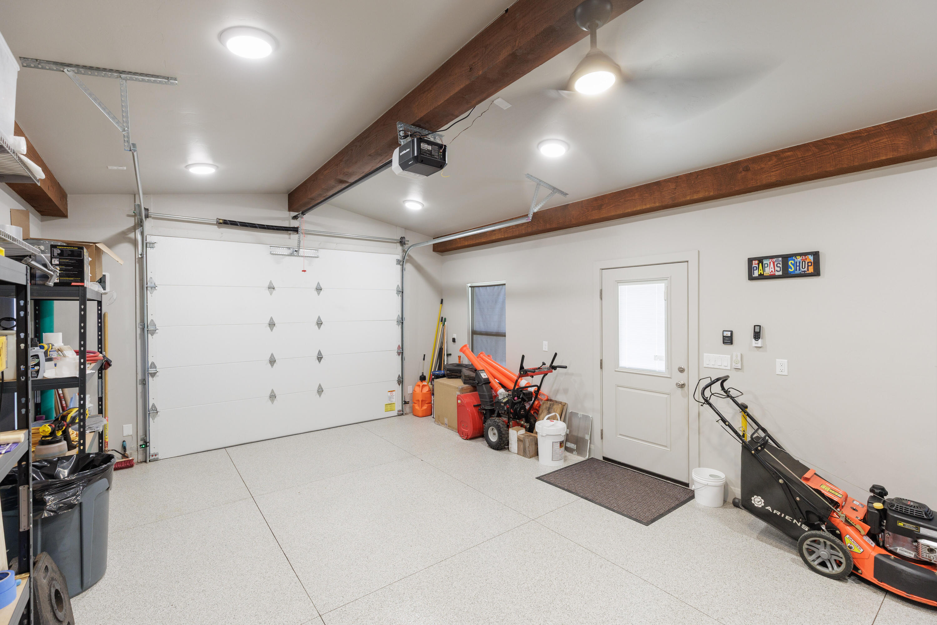 PINE ACRES - Residential
