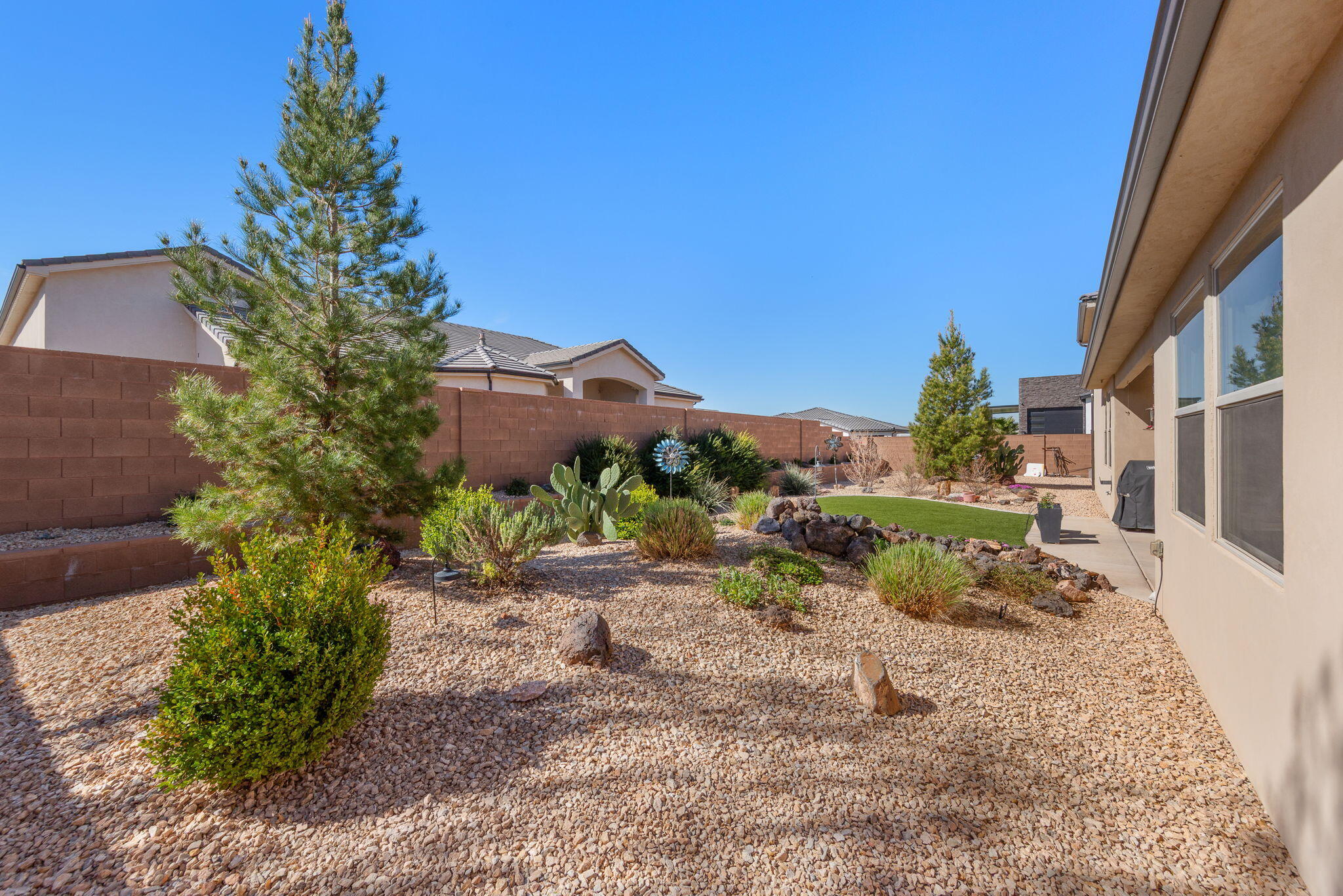 DIXIE SPRINGS - Residential