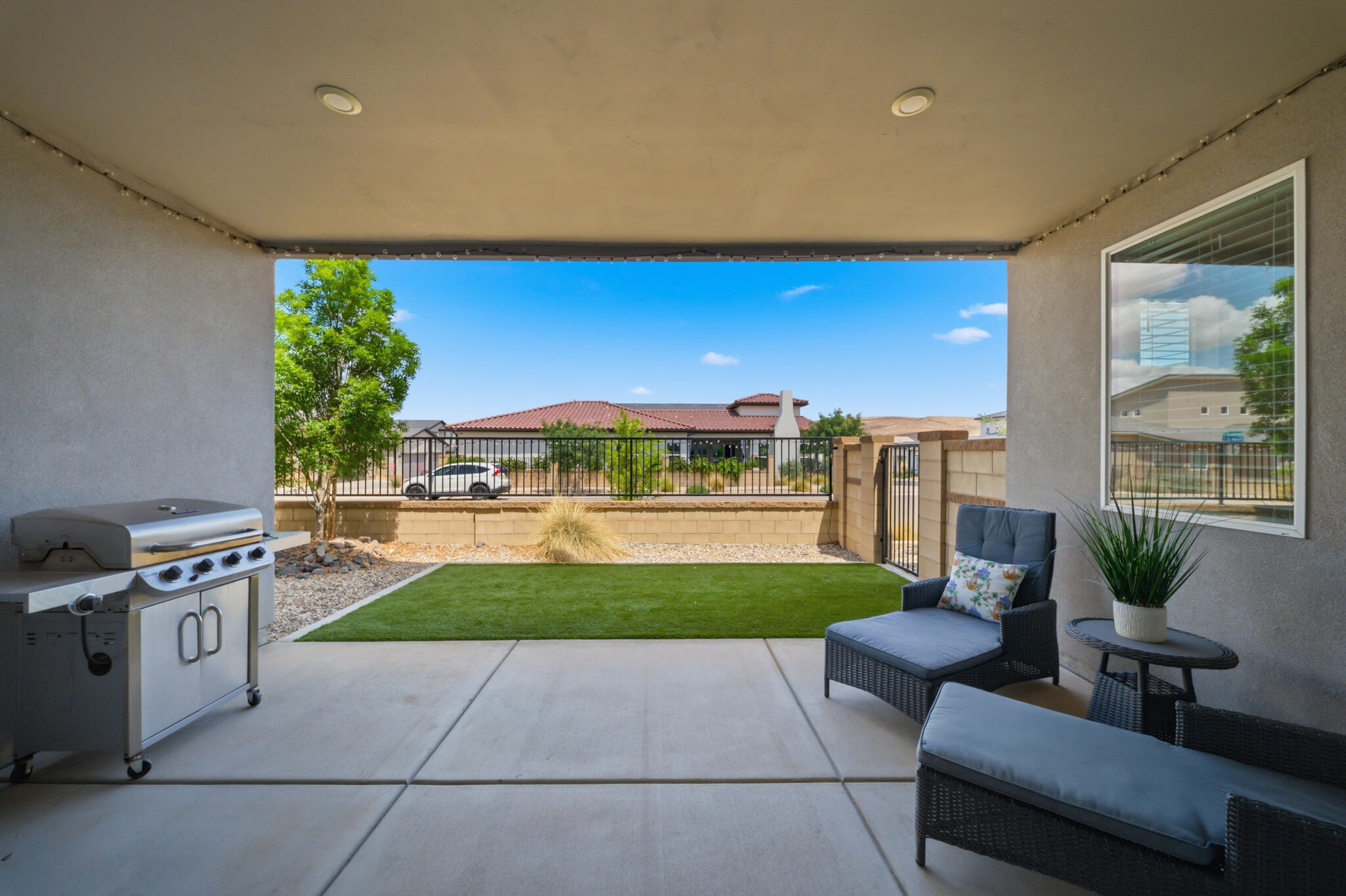 DESERT COLOR AUBURN HILLS - Residential