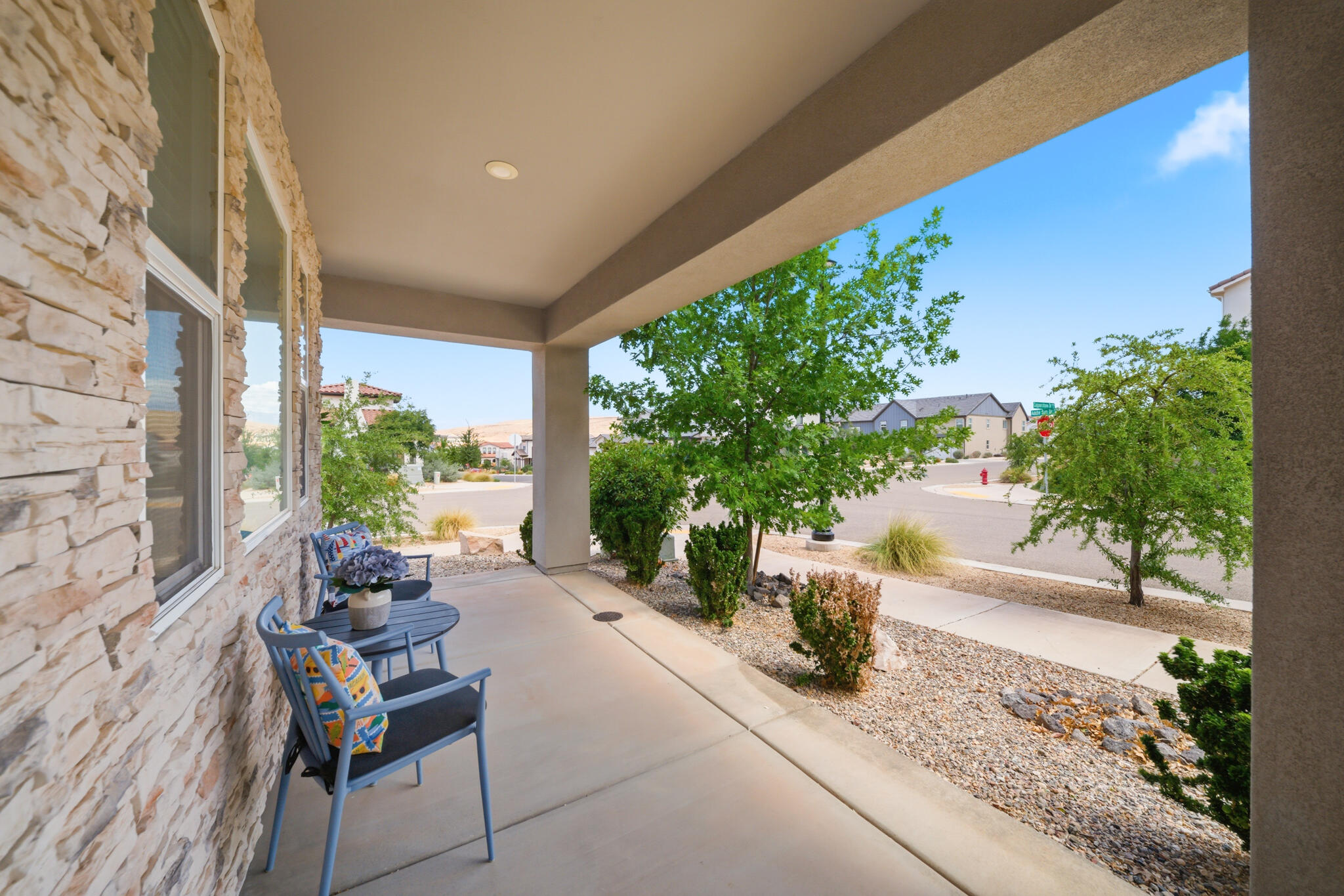 DESERT COLOR AUBURN HILLS - Residential