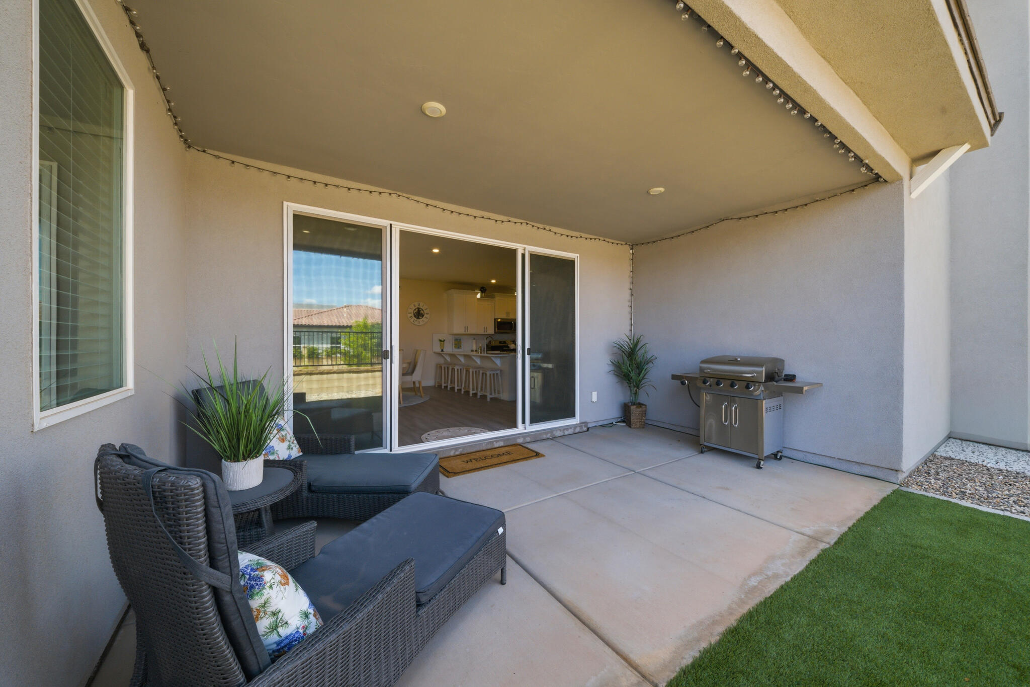DESERT COLOR AUBURN HILLS - Residential