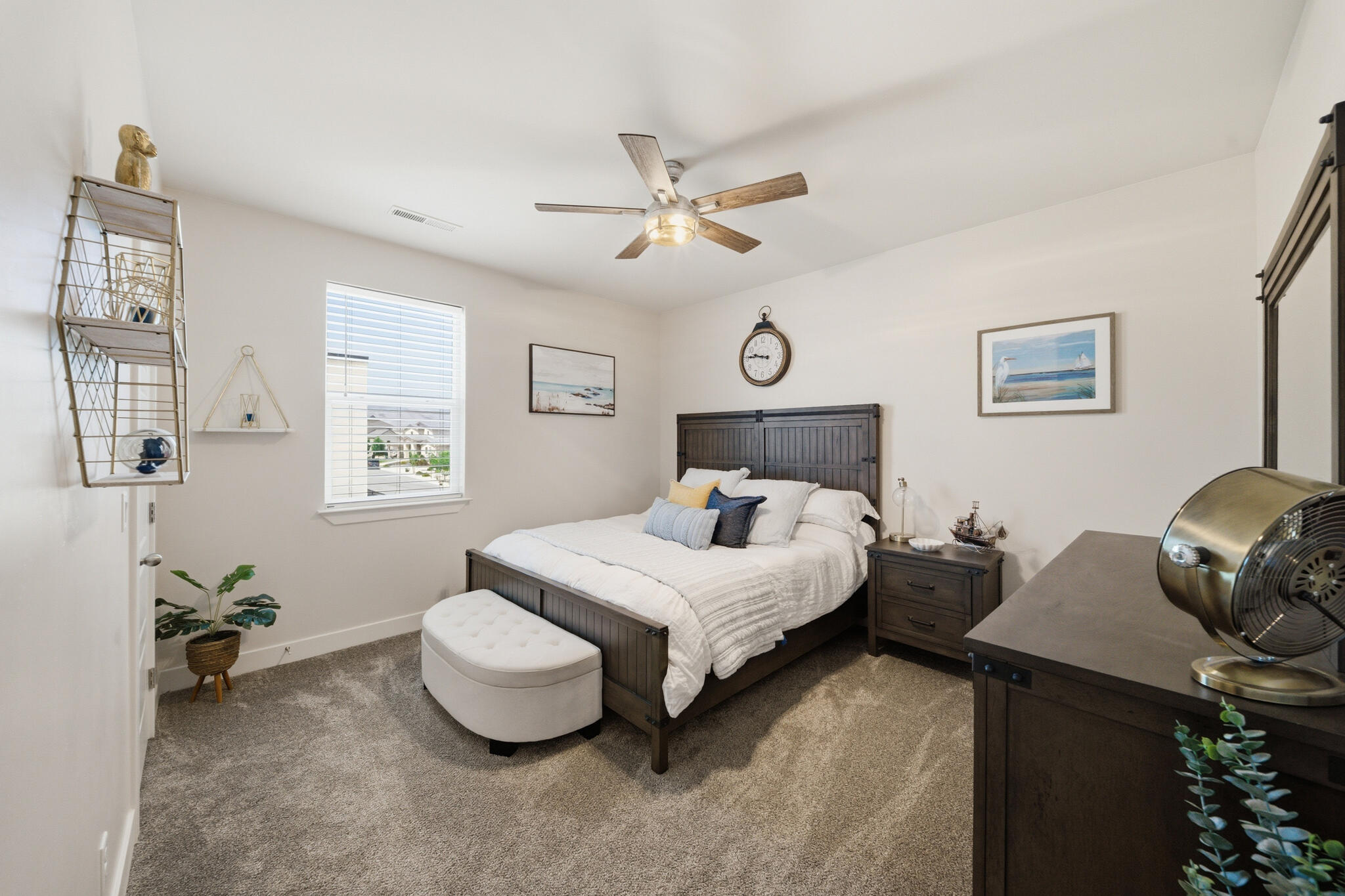 DESERT COLOR AUBURN HILLS - Residential