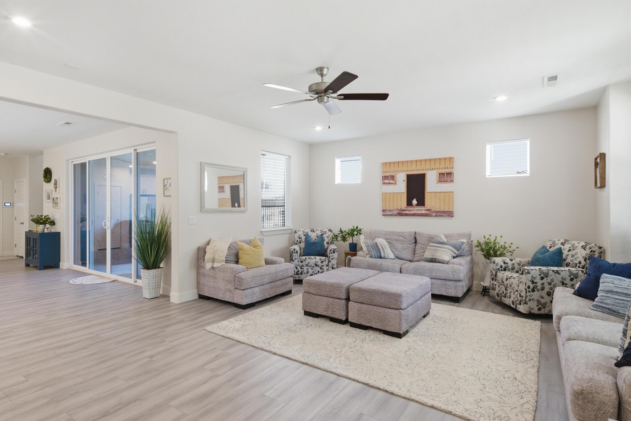 DESERT COLOR AUBURN HILLS - Residential